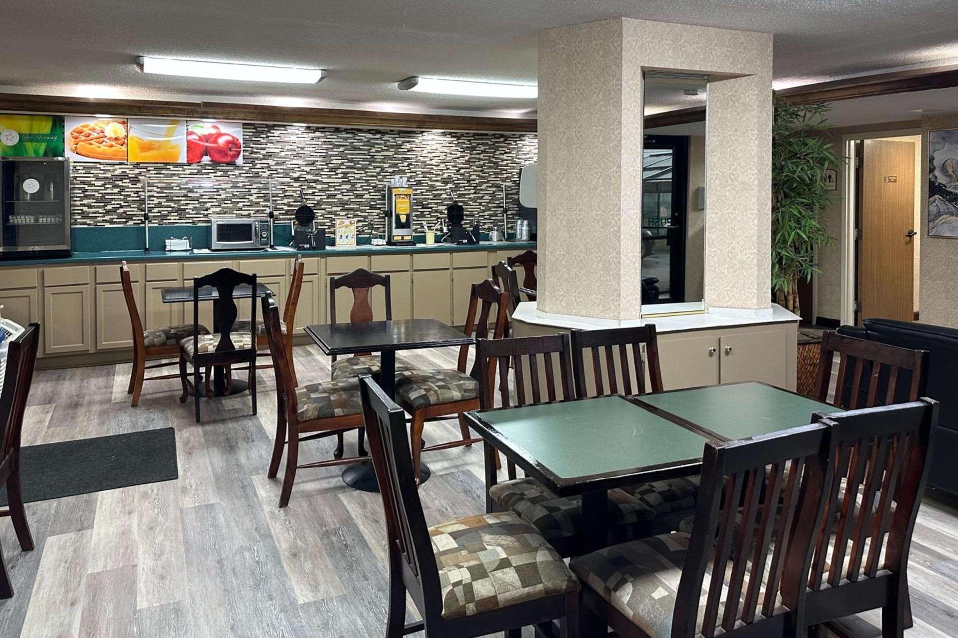 Quality Inn Byron - Warner Robins photo 11