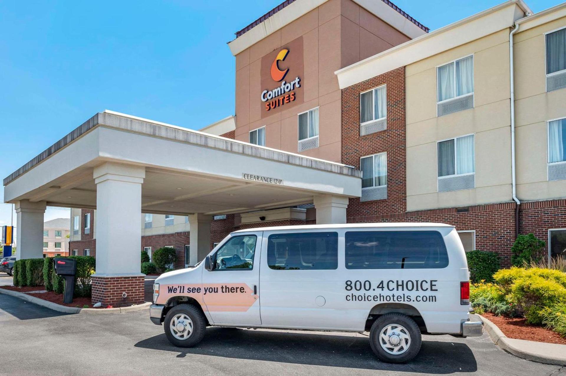Comfort Suites Urbana Champaign, University Area photo 3