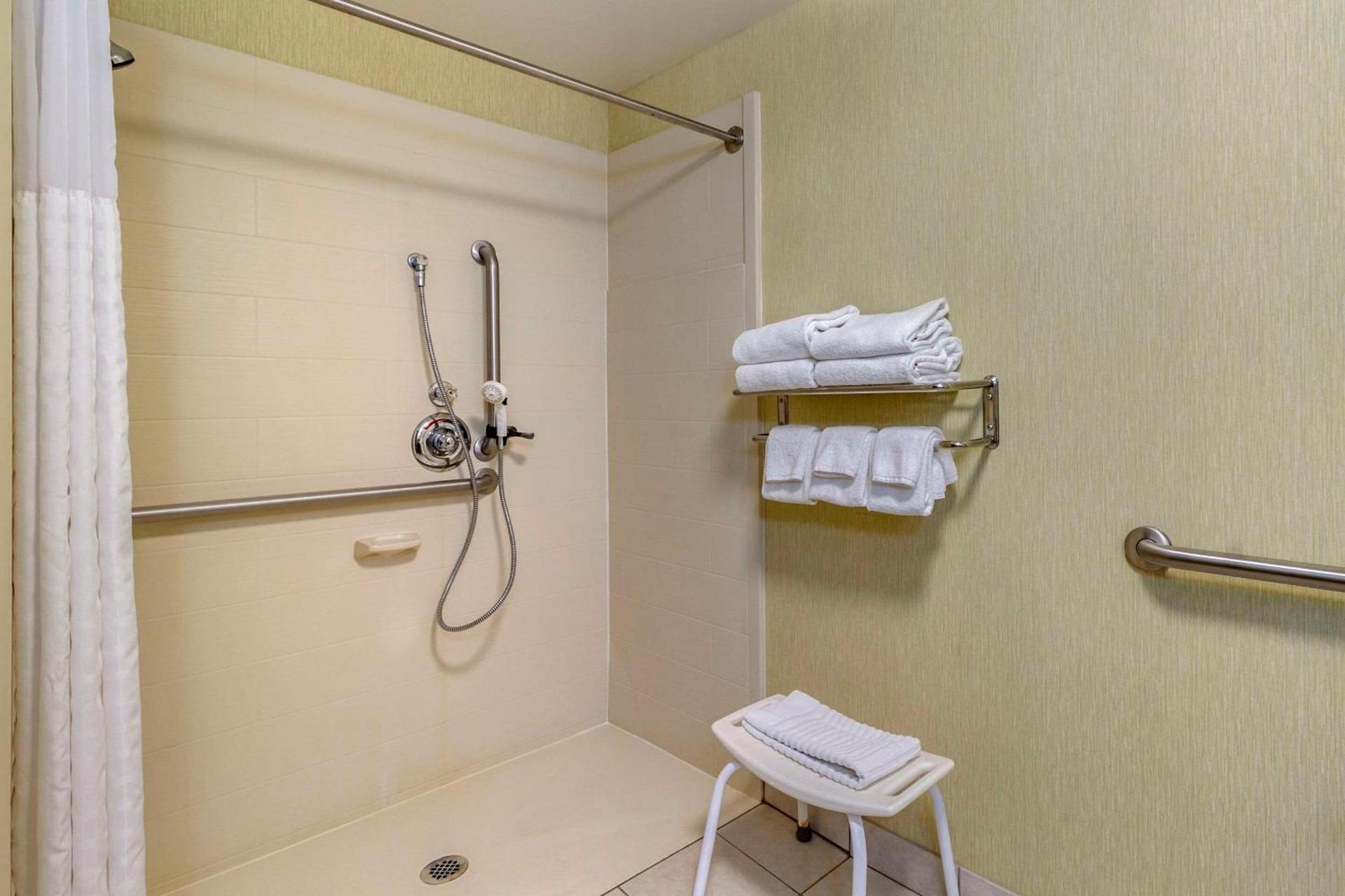 Comfort Suites Knoxville West - Farragut photo 8