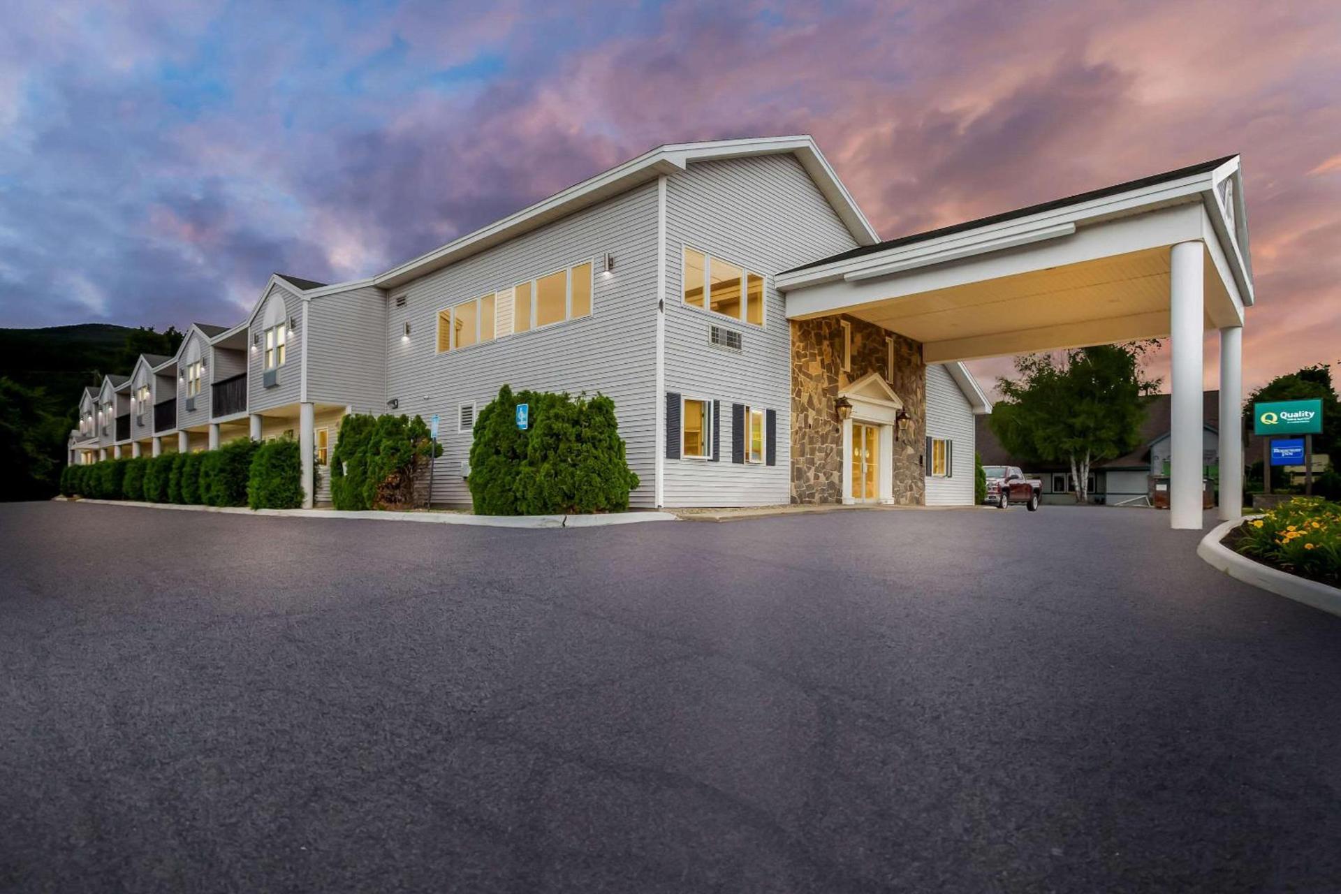 Rodeway Inn Gorham Riverside photo 10