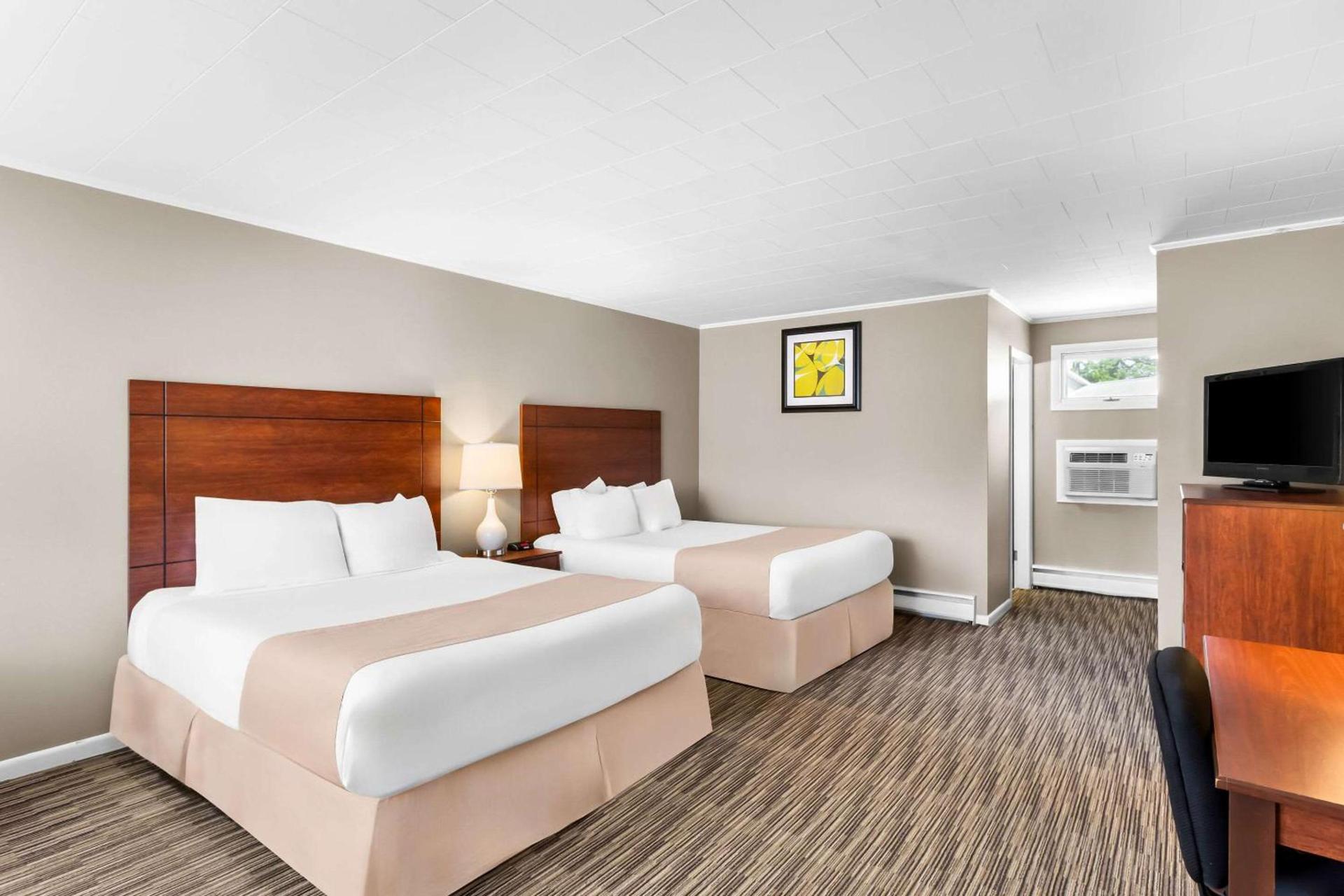 Rodeway Inn Gorham Riverside photo 46