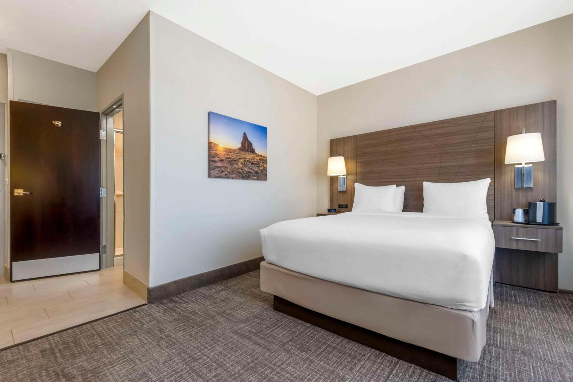 Comfort Inn Portales photo 17