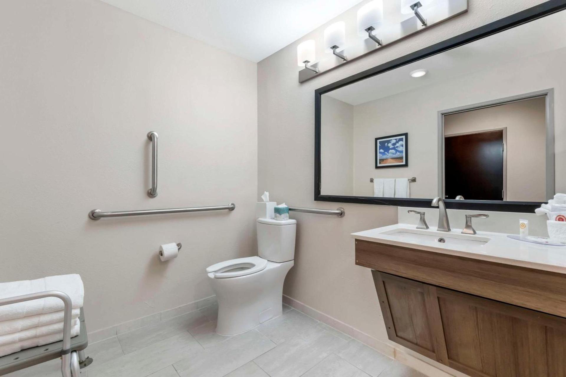 Comfort Inn Portales photo 32