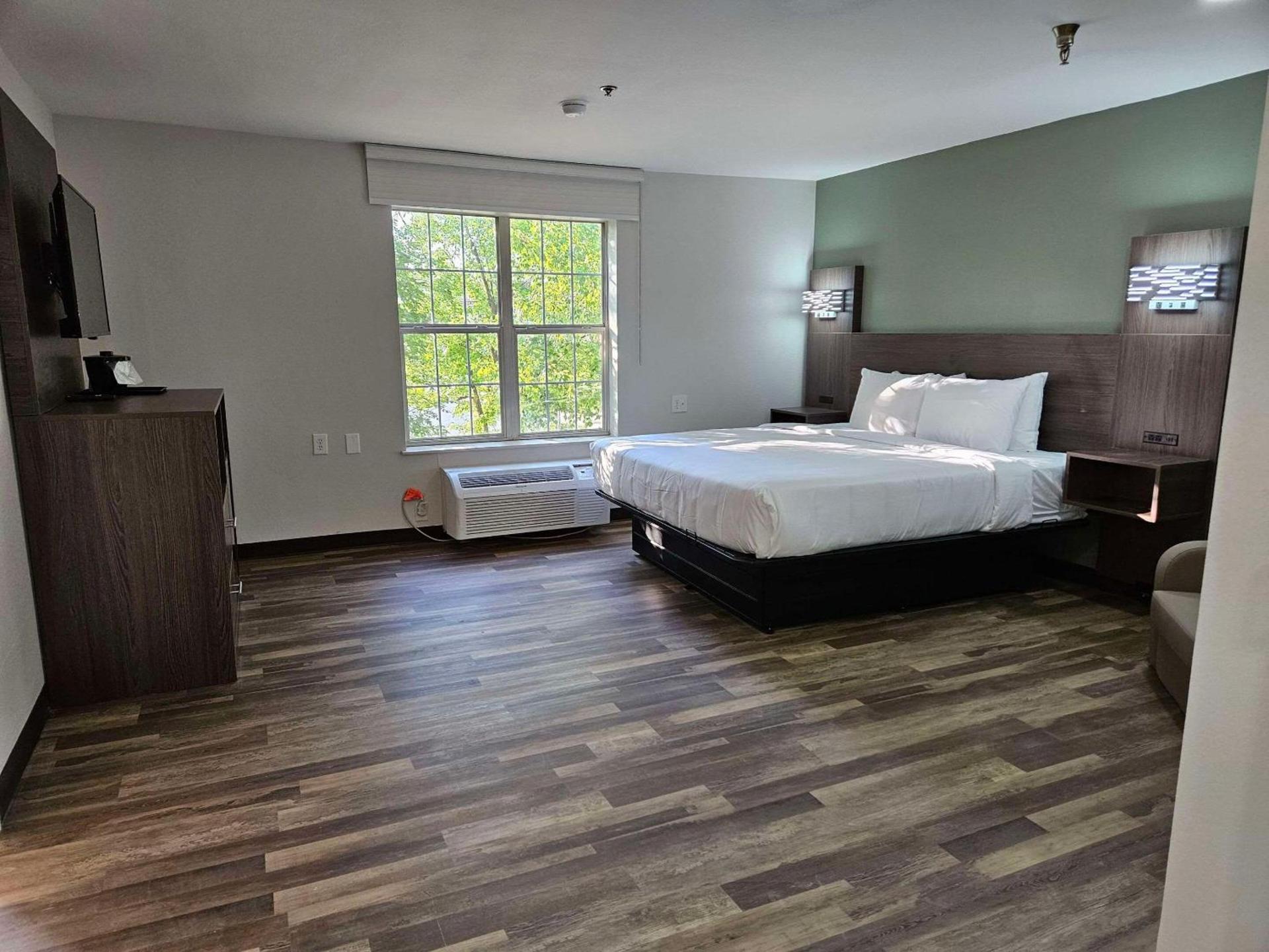 Quality Inn & Suites Columbia Harbison photo 4