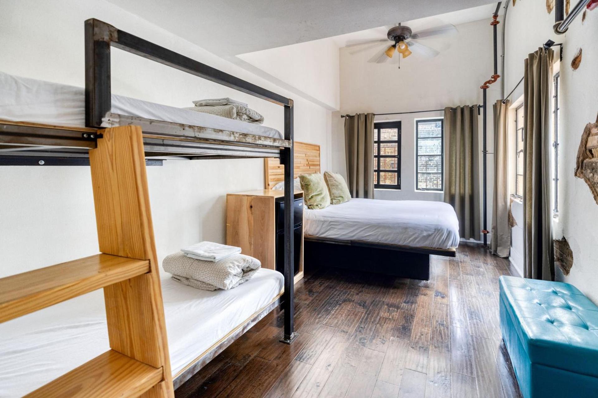 Firehouse Hostel photo 18