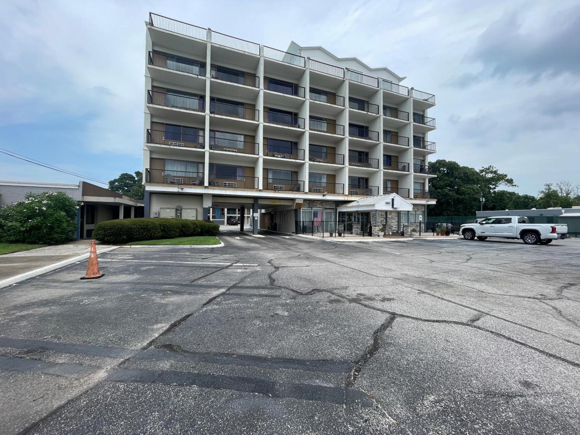 Motel 6 Norfolk, VA East Little Creek photo 26
