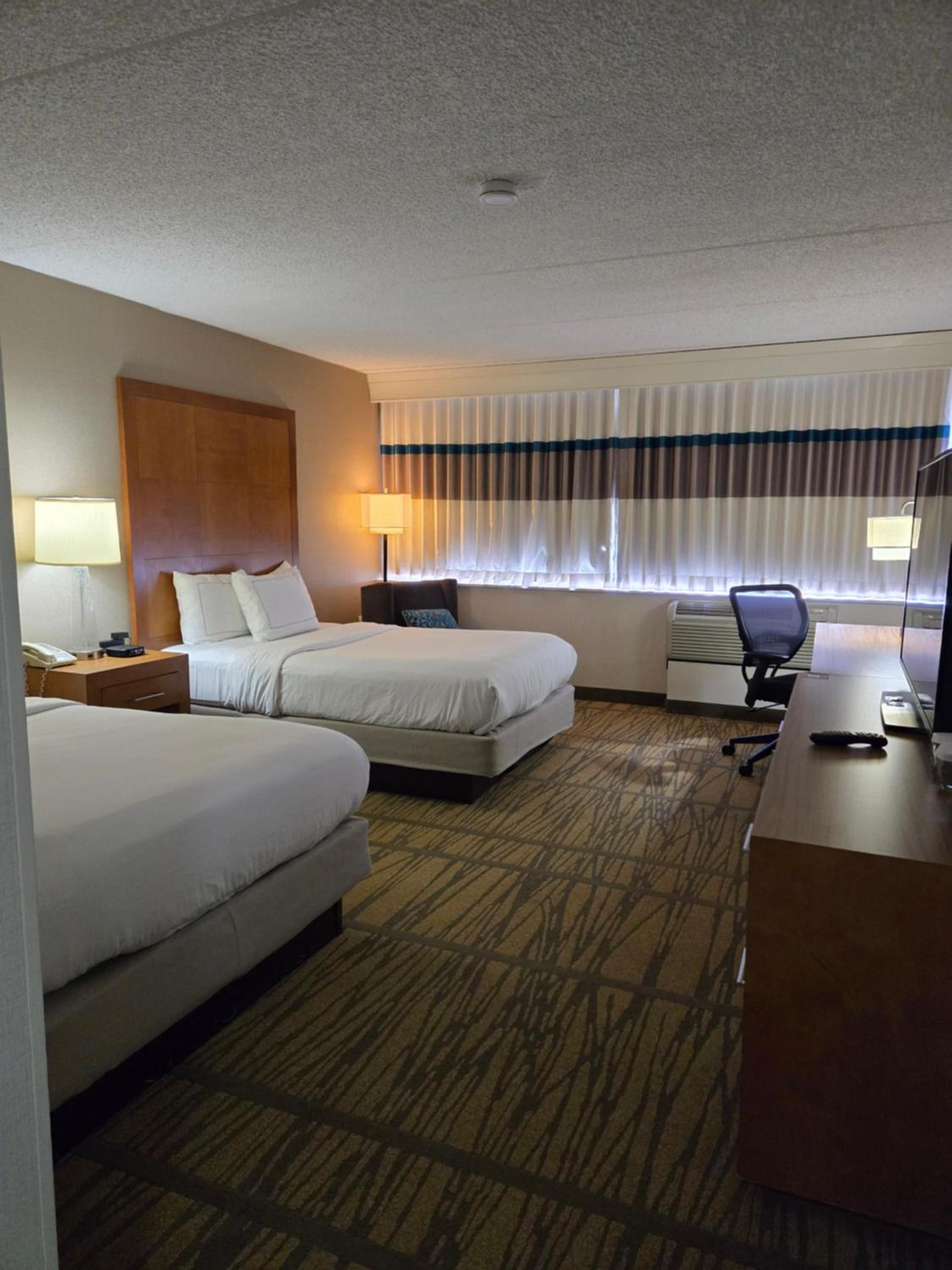 DoubleTree by Hilton Rochester photo 37