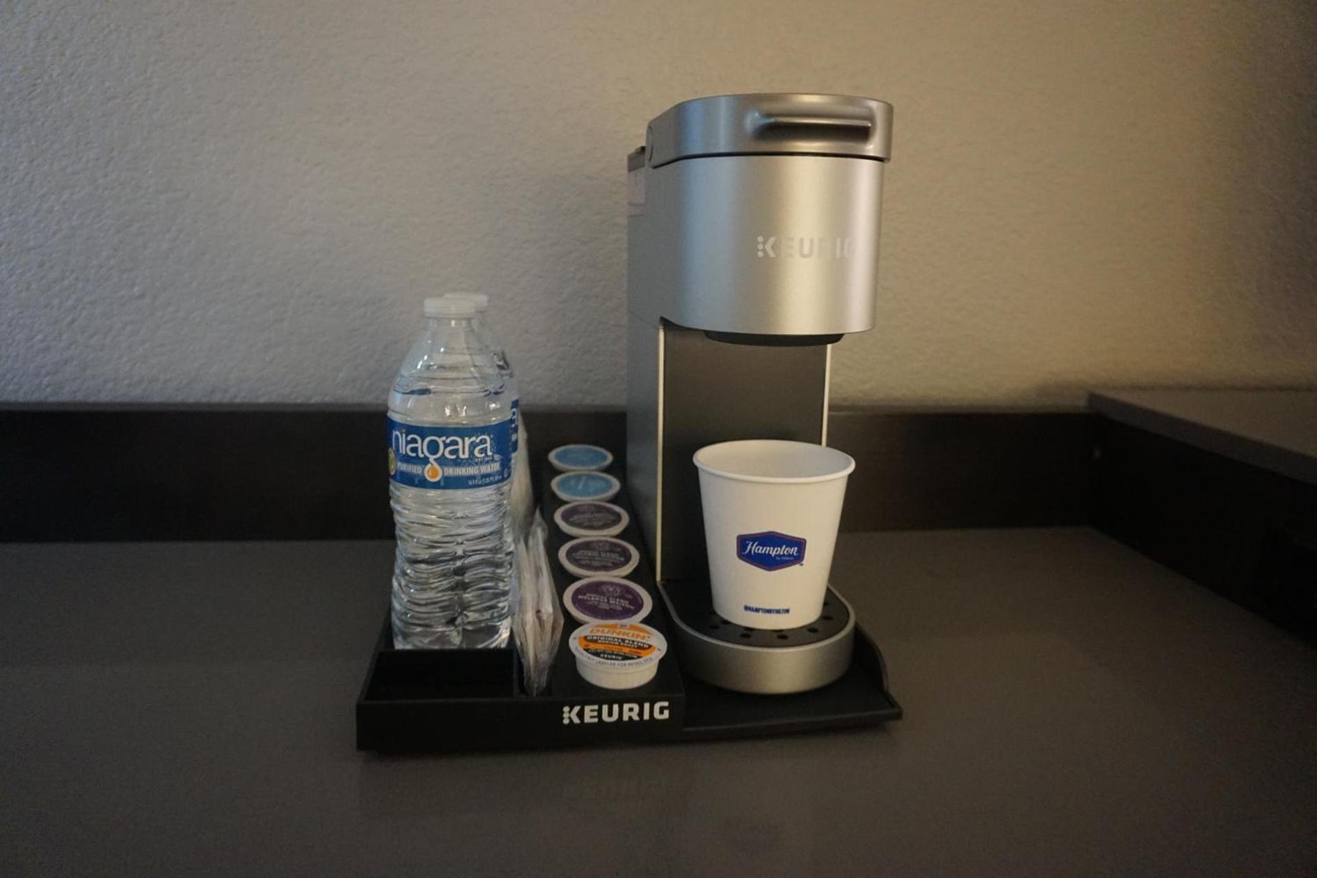 Hampton Inn Tropicana photo 6