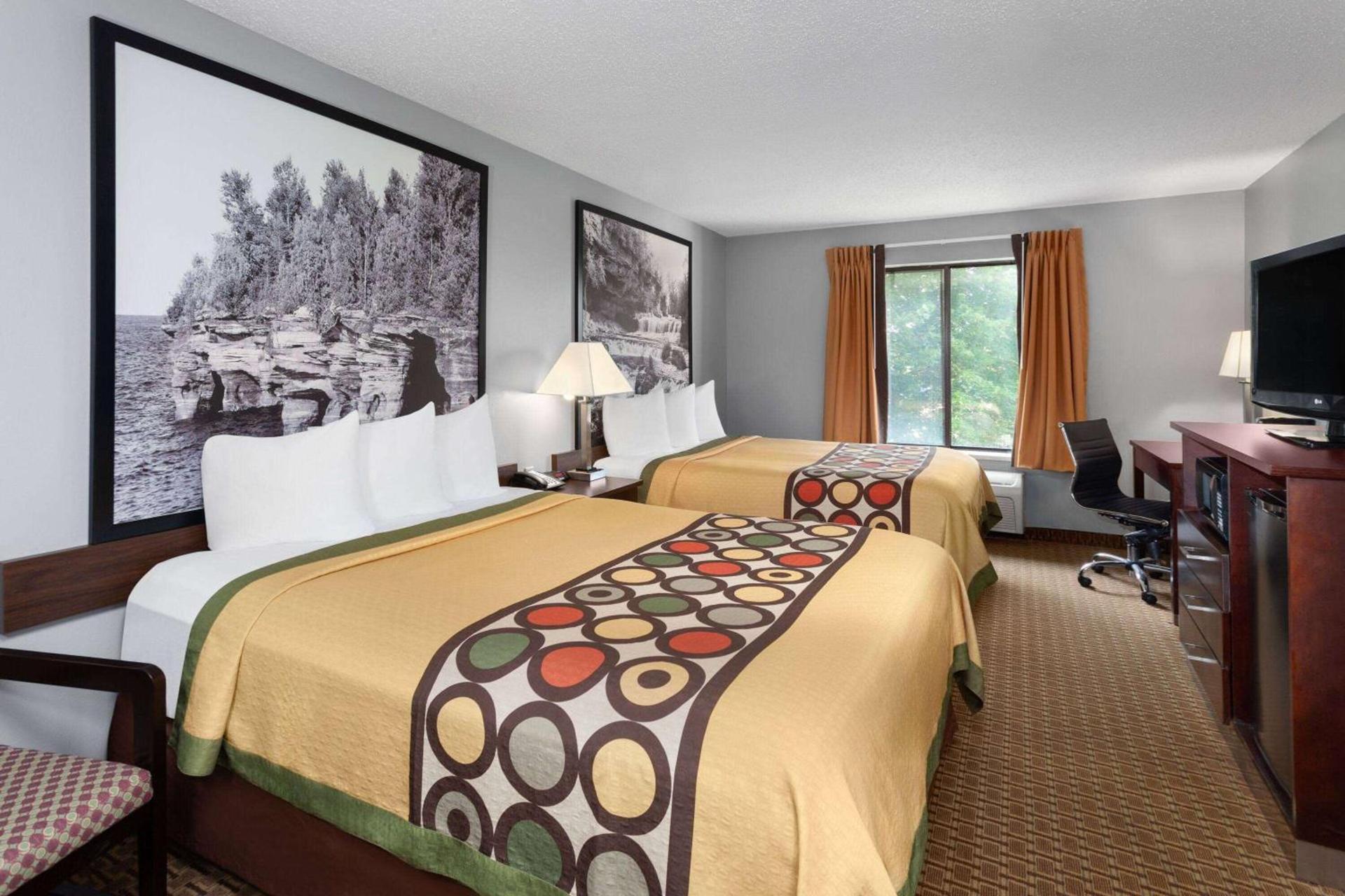Super 8 by Wyndham Sun Prairie/Madison E photo 20