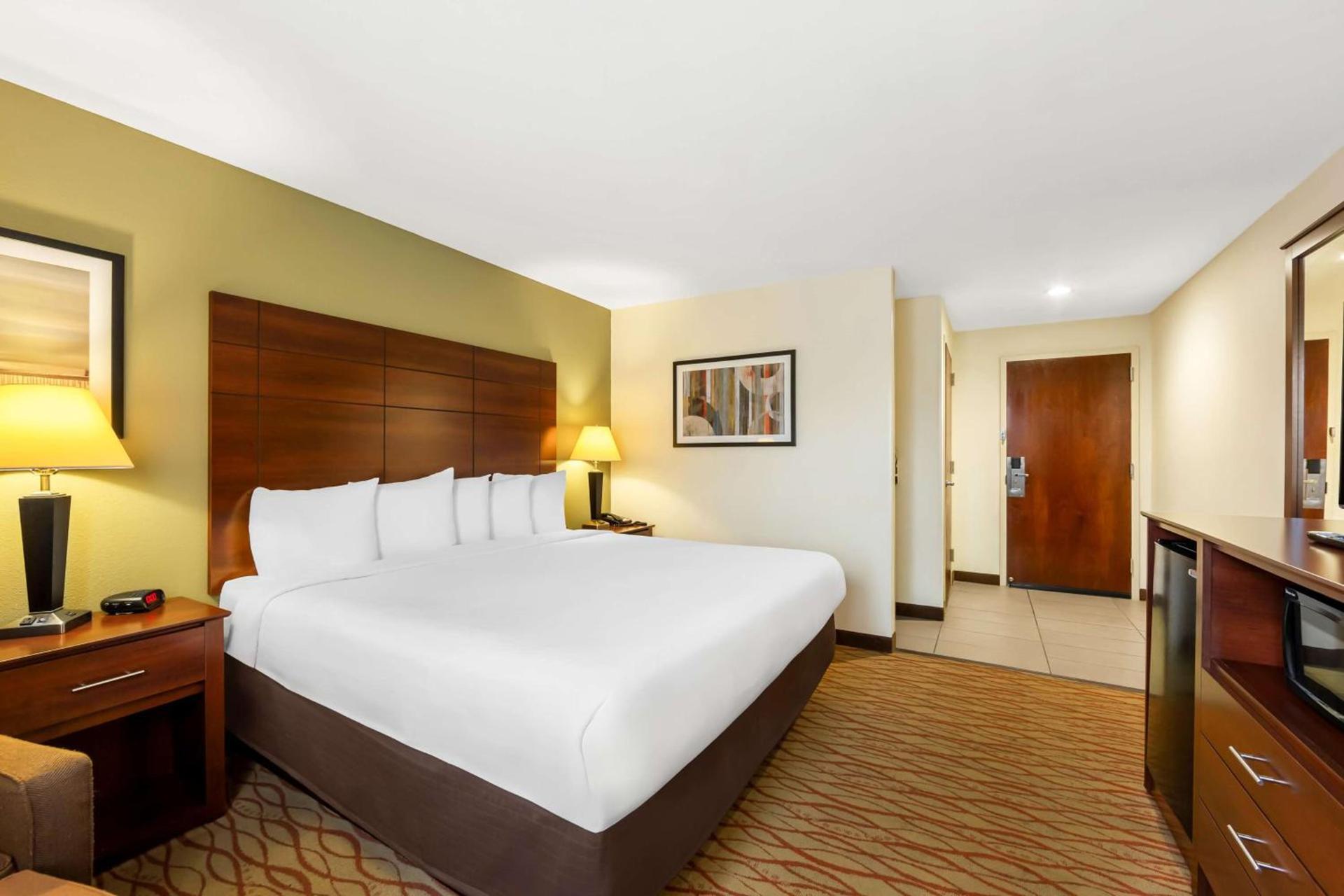 Best Western Dayton photo 10