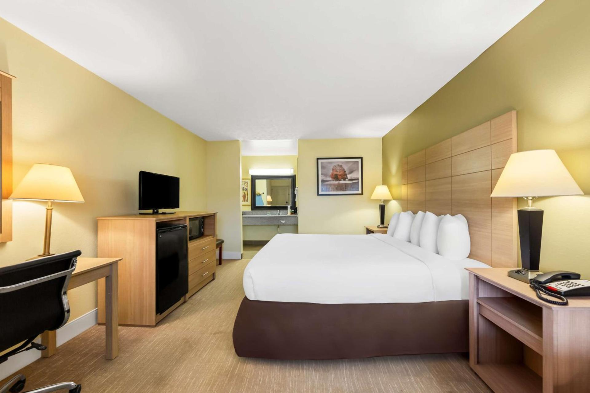 Best Western Dayton photo 17