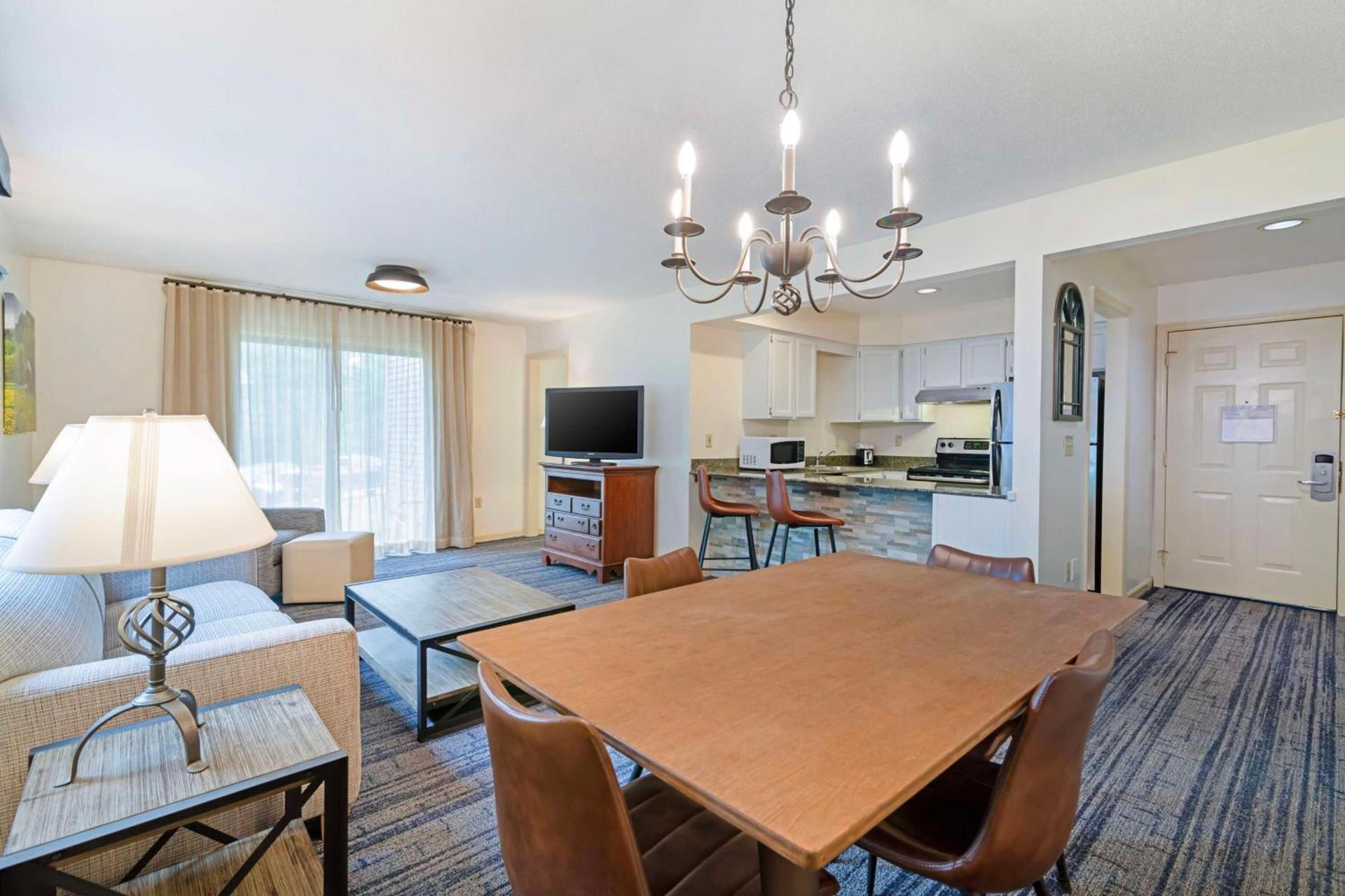 Best Western Inn & Suites Rutland-Killington photo 3