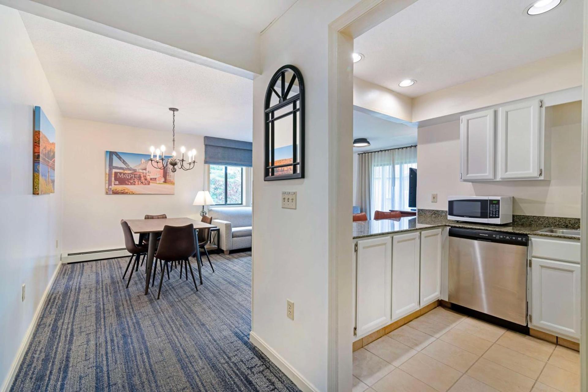 Best Western Inn & Suites Rutland-Killington photo 10