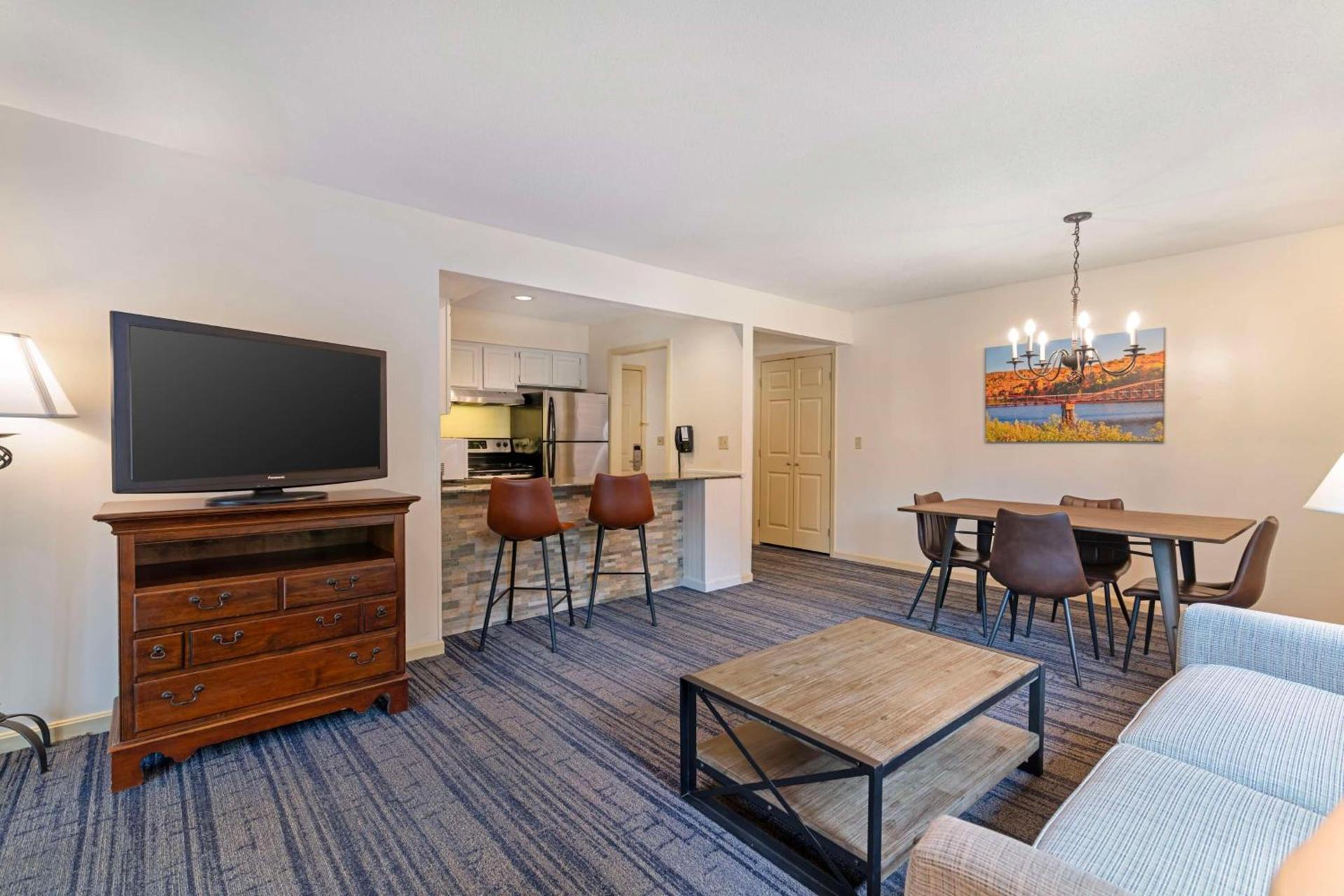 Best Western Inn & Suites Rutland-Killington photo 14