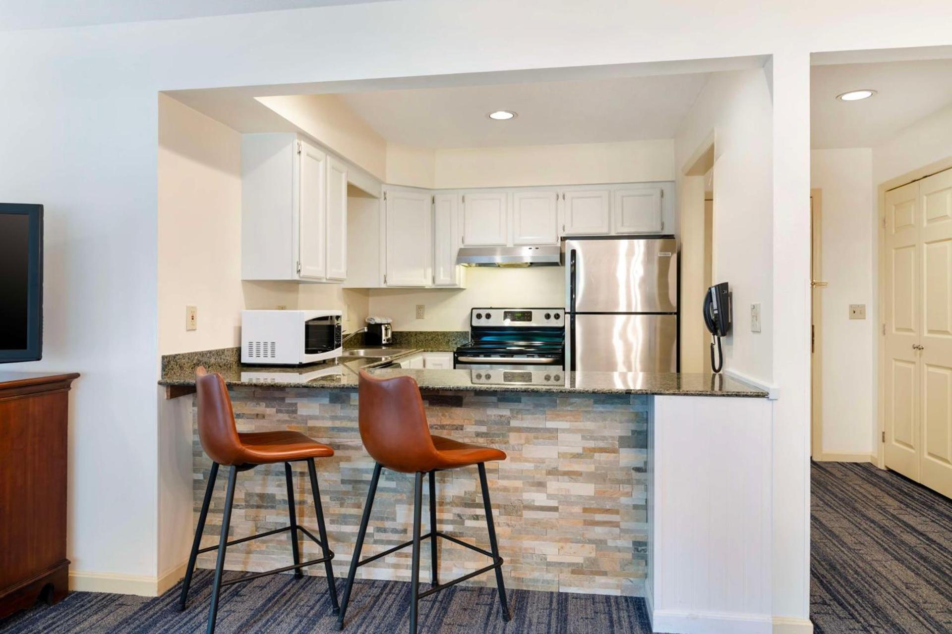 Best Western Inn & Suites Rutland-Killington photo 15