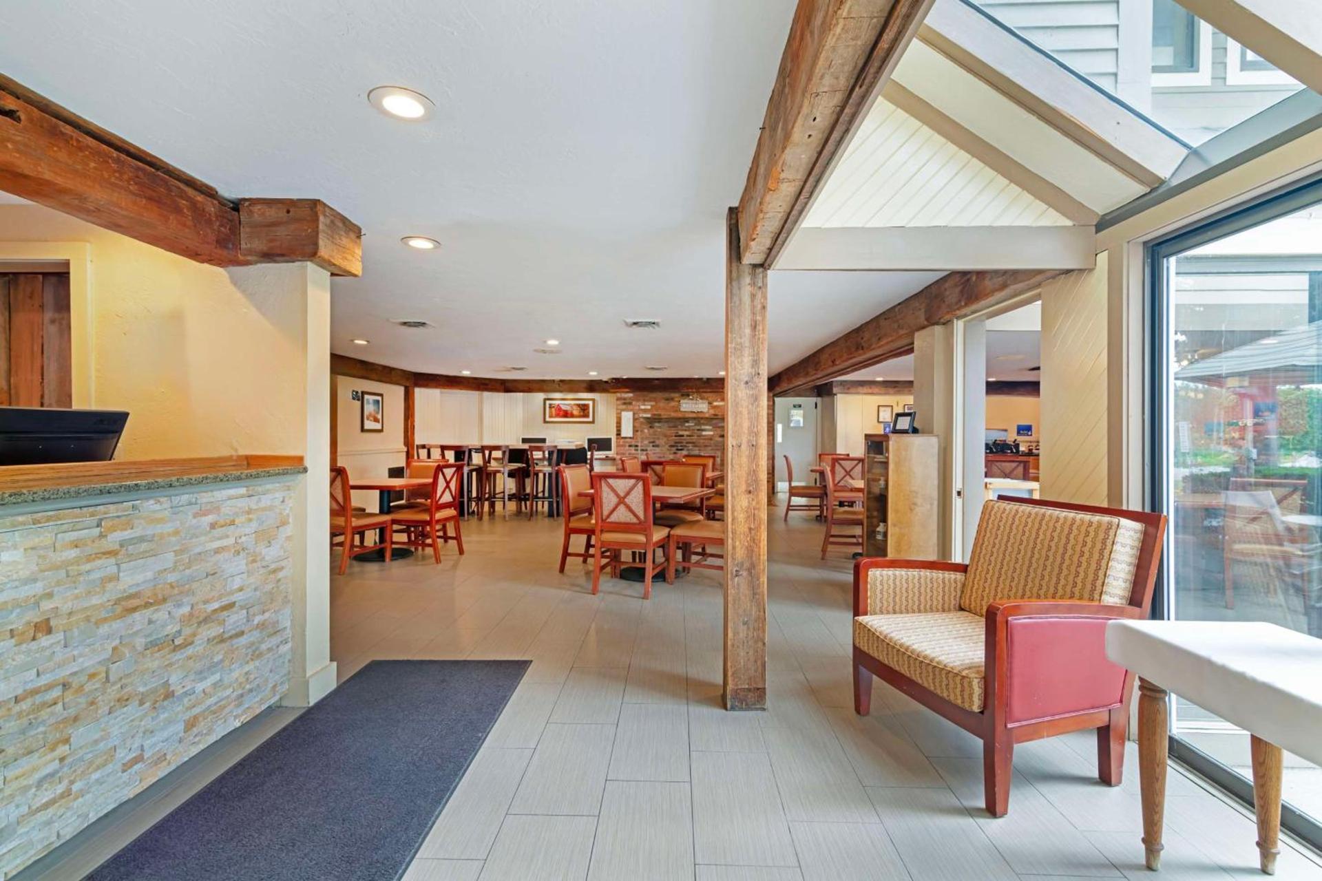 Best Western Inn & Suites Rutland-Killington photo 34