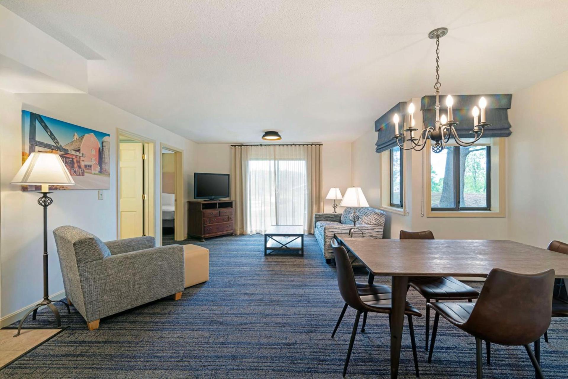 Best Western Inn & Suites Rutland-Killington photo 42