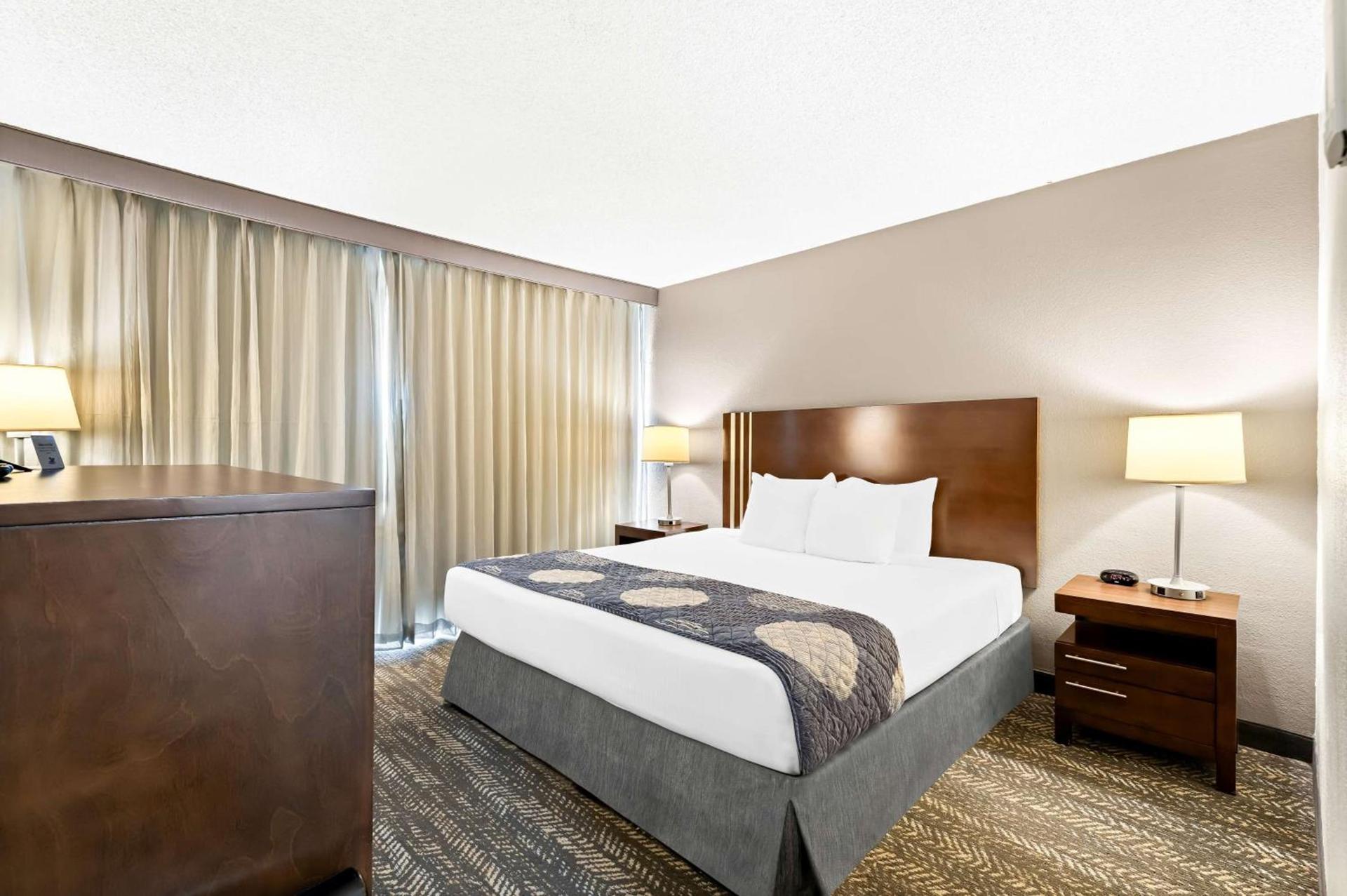 Best Western Yacht Harbor Hotel photo 4