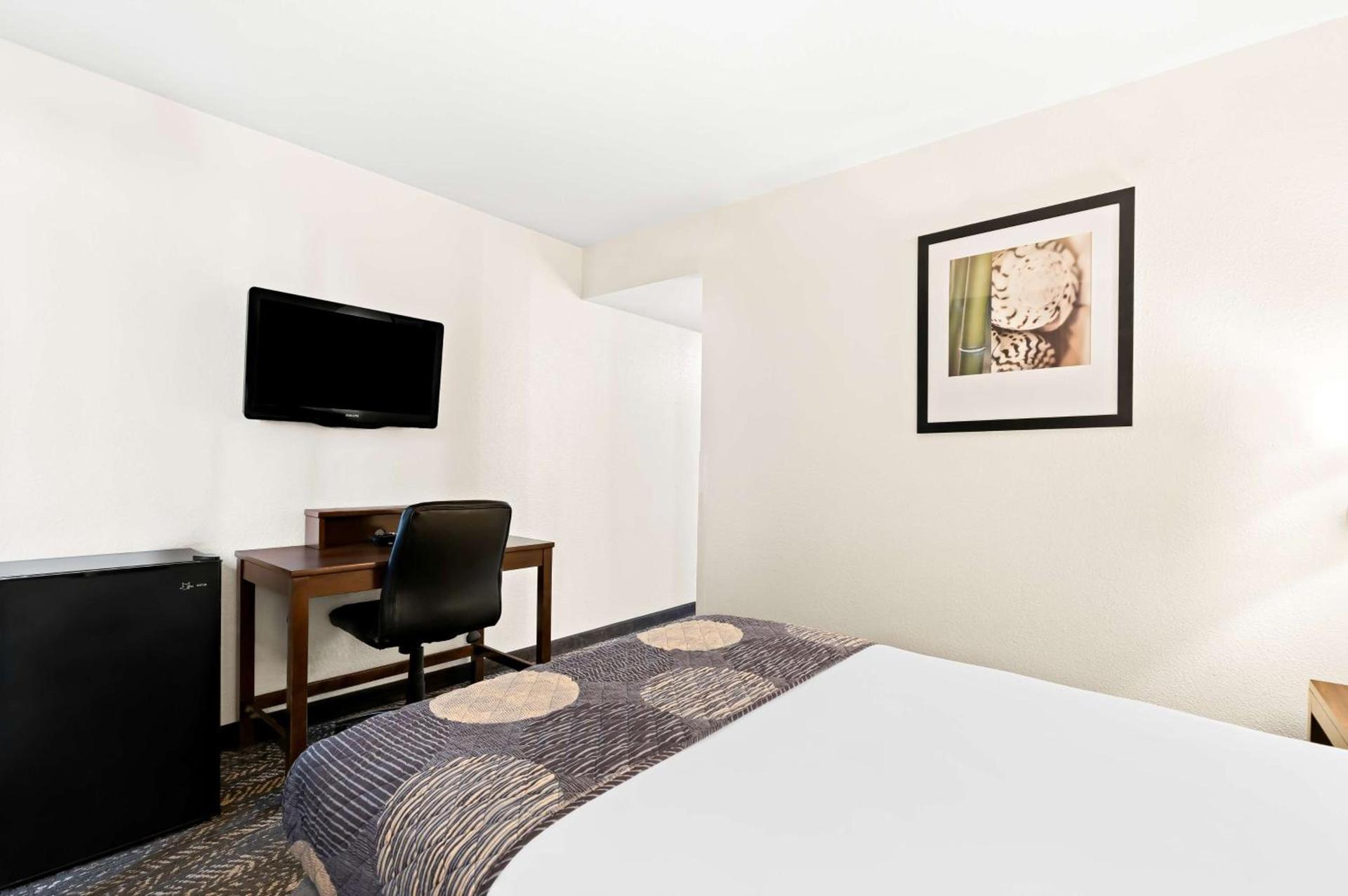 Best Western Yacht Harbor Hotel photo 13