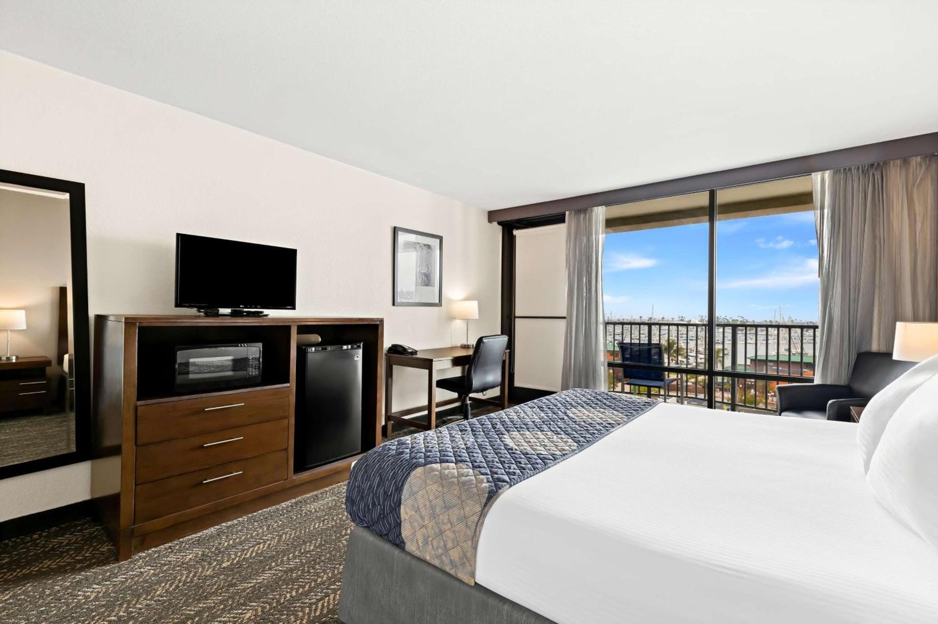 Best Western Yacht Harbor Hotel photo 17