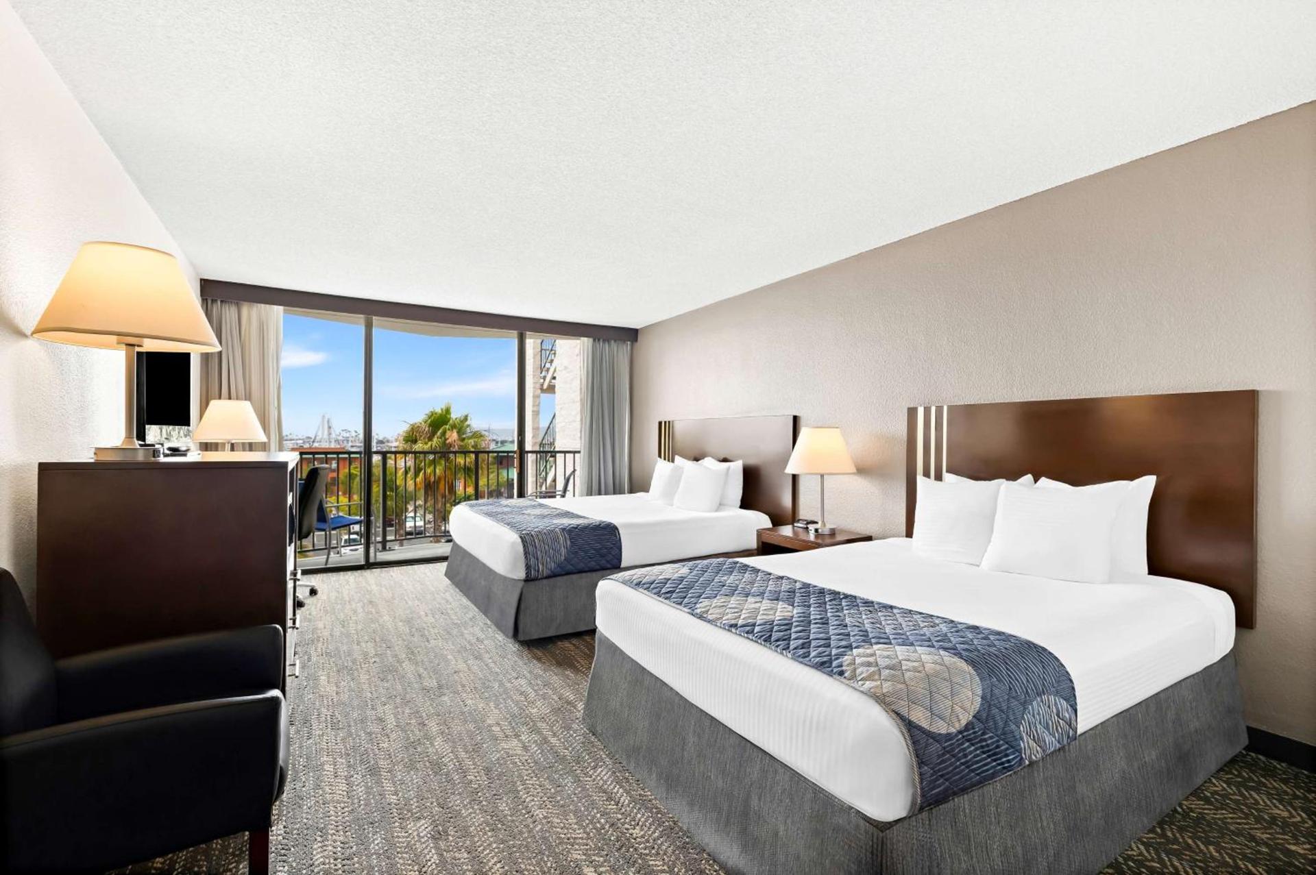 Best Western Yacht Harbor Hotel photo 24
