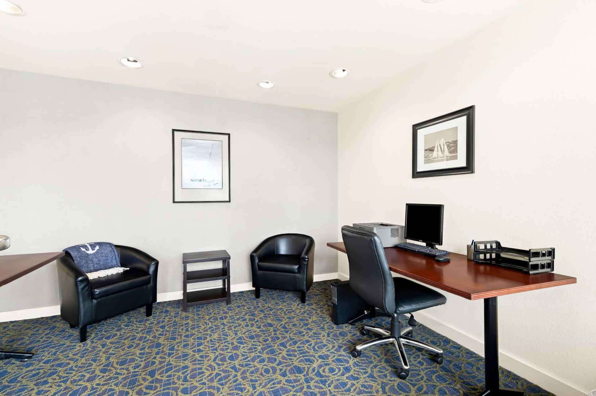 Best Western Yacht Harbor Hotel photo 31