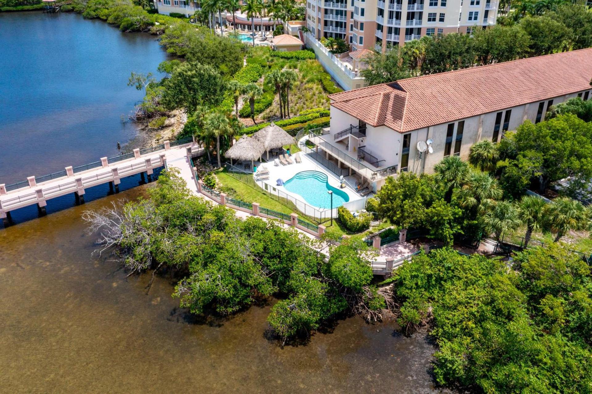 Best Western Intracoastal Inn photo 8