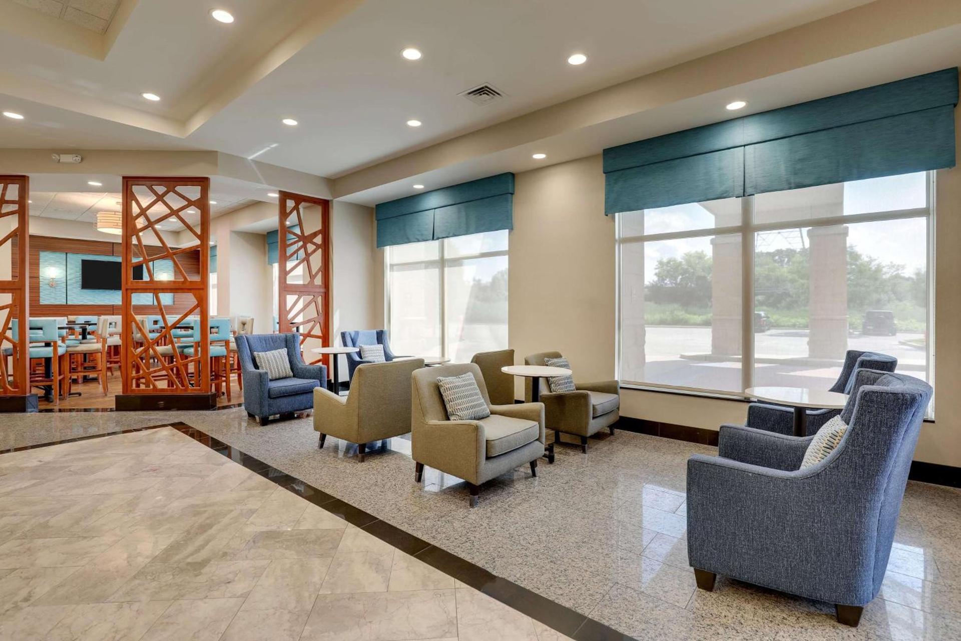 Drury Inn & Suites Grand Rapids photo 8