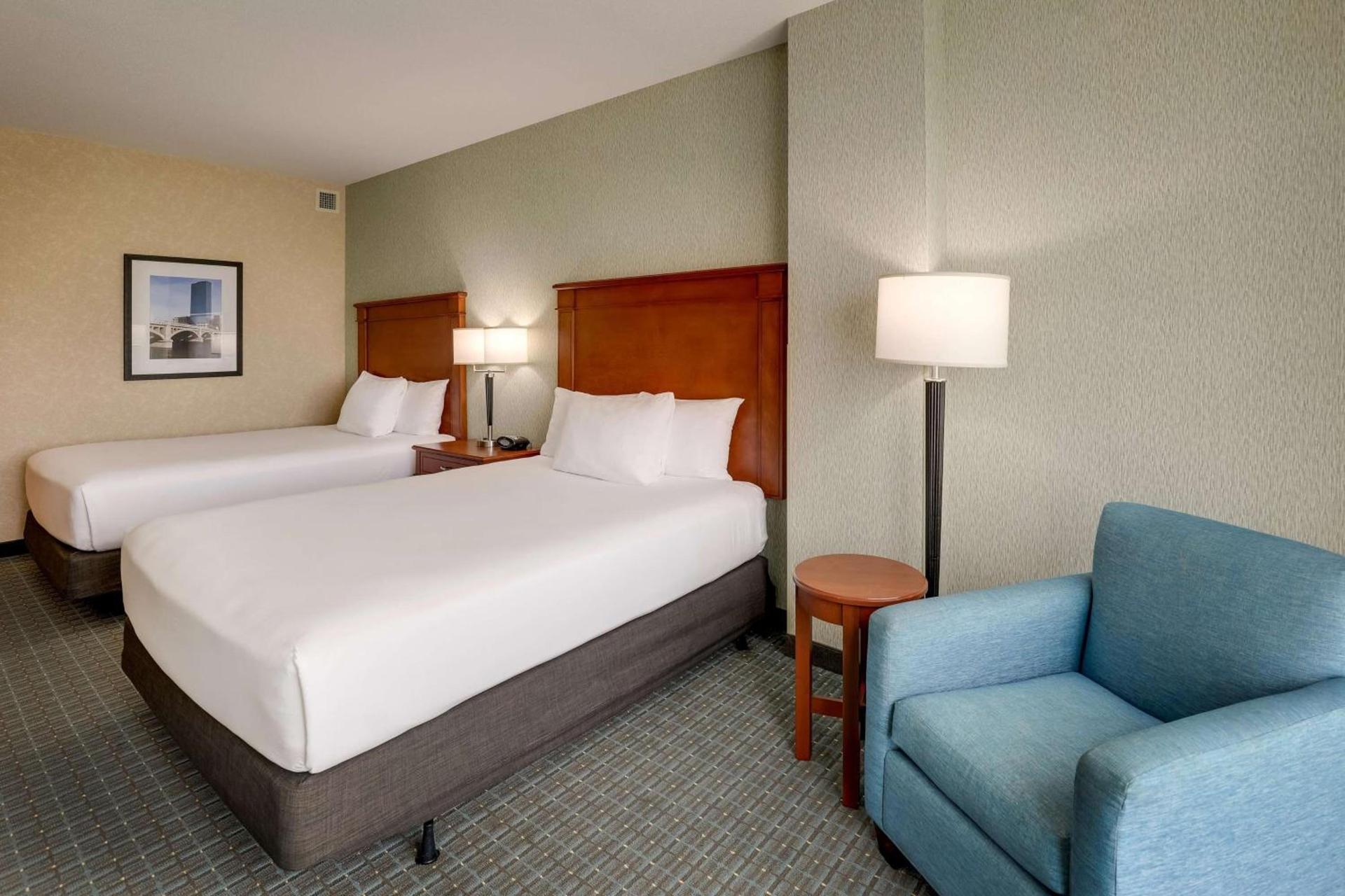 Drury Inn & Suites Grand Rapids photo 38