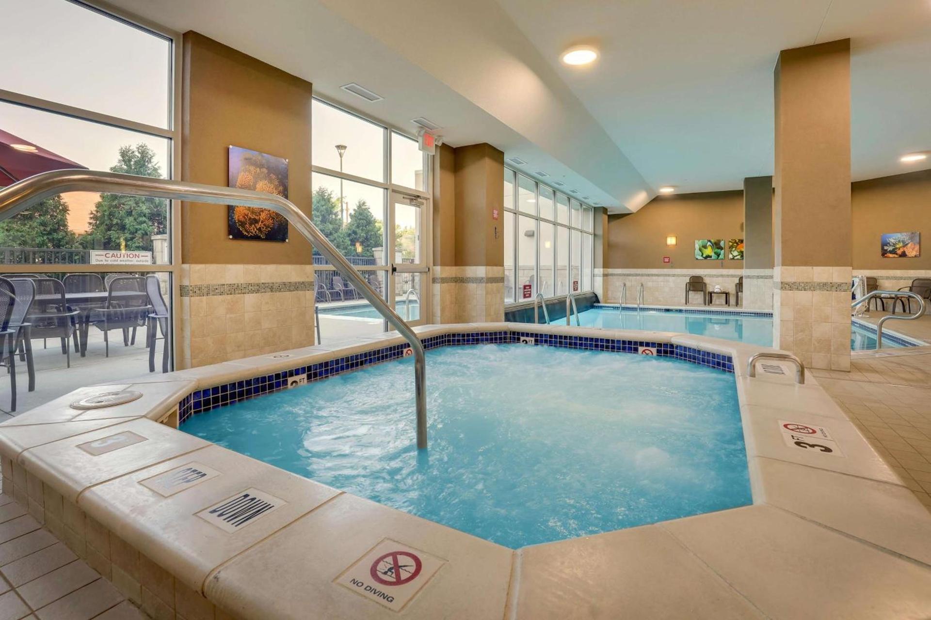 Drury Inn & Suites Grand Rapids photo 53