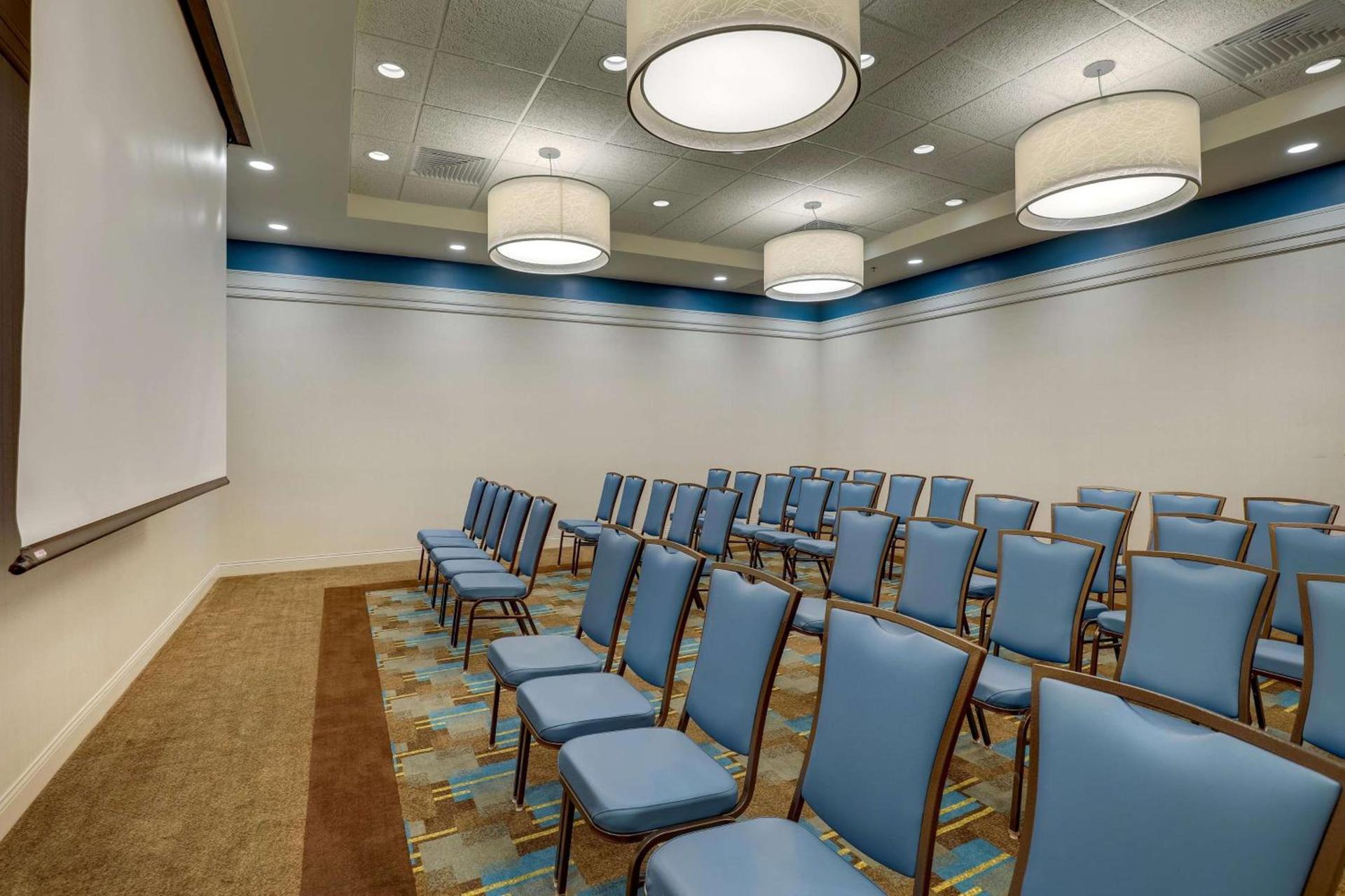 Drury Inn & Suites Grand Rapids photo 54