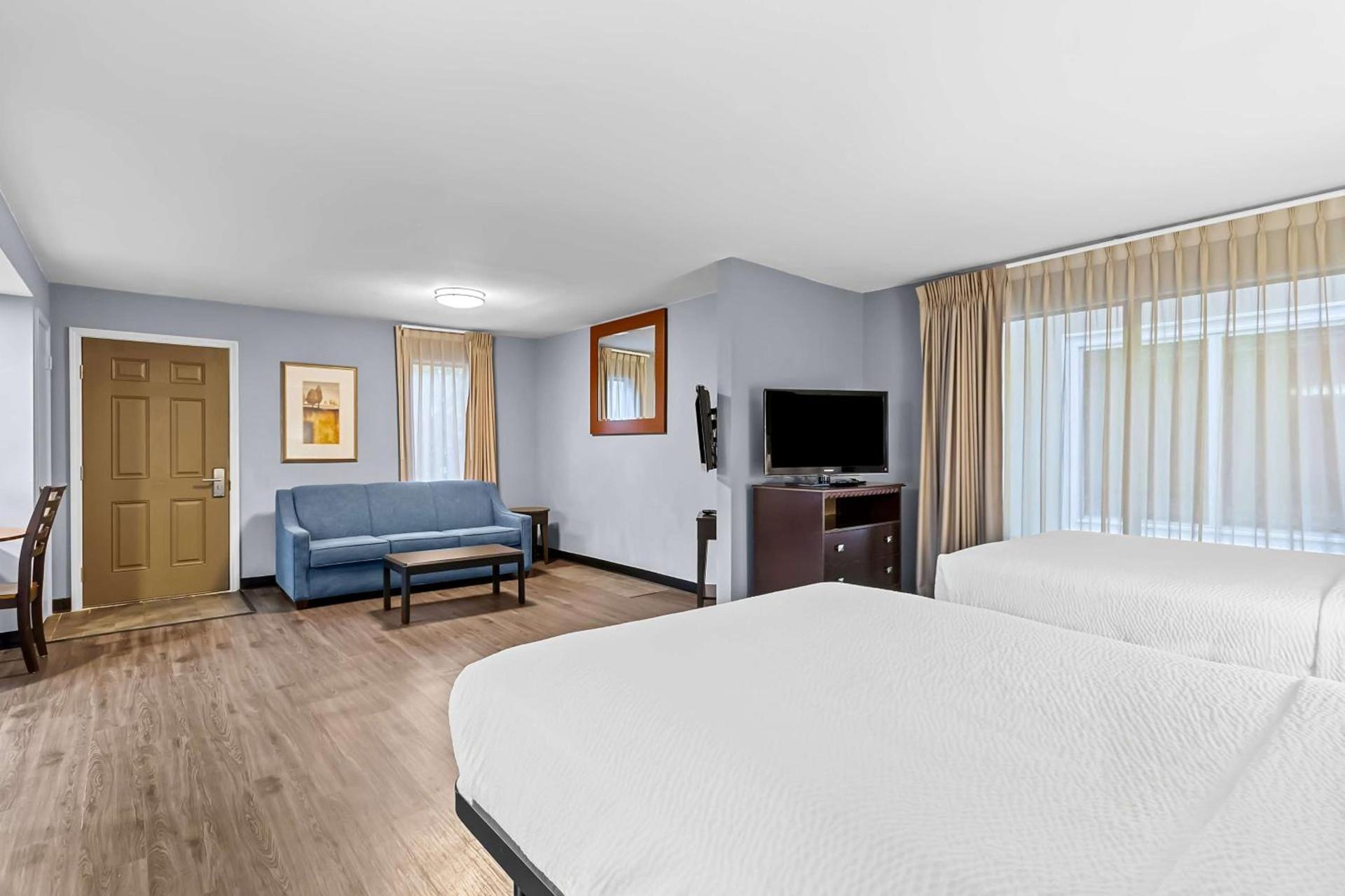 SureStay Studio by Best Western Pensacola photo 28