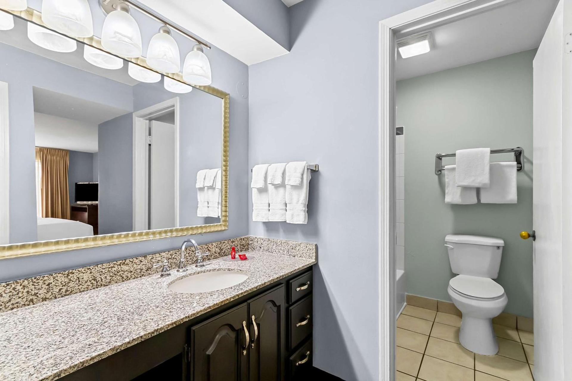 SureStay Studio by Best Western Pensacola photo 38