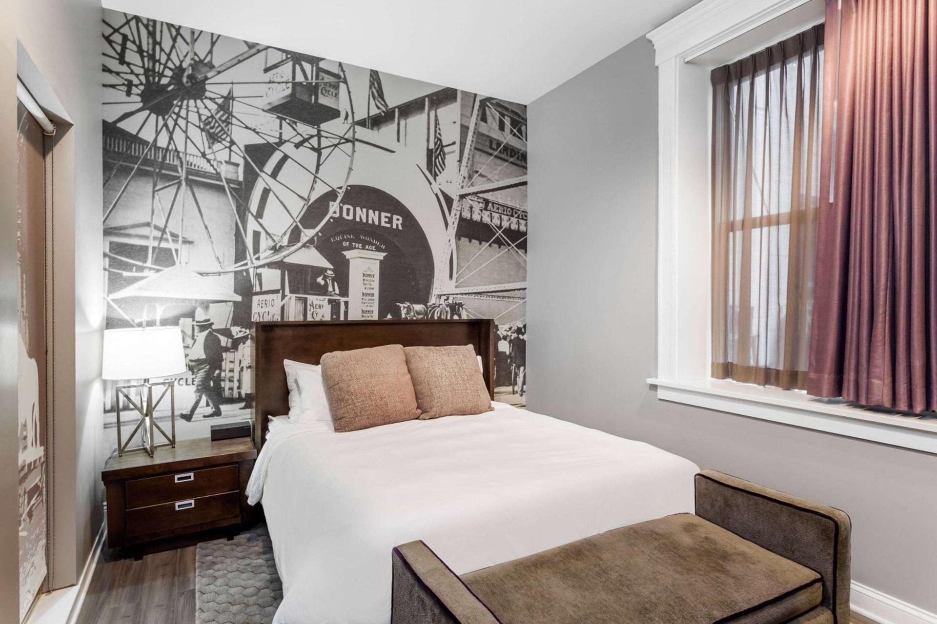 Hotel at the Lafayette Trademark Collection by Wyndham photo 7