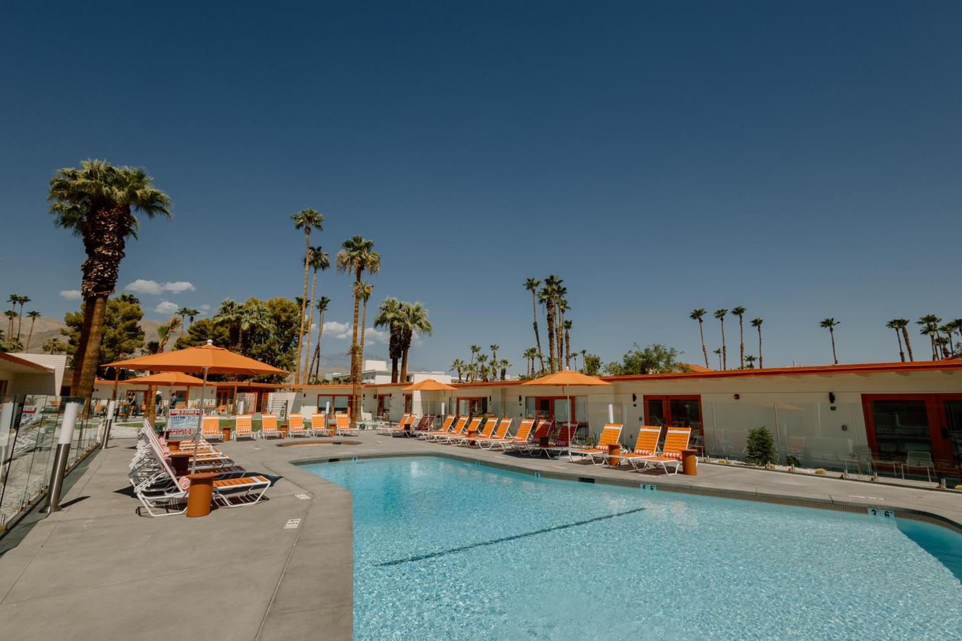 Mojave Resort - Adults Only photo 28