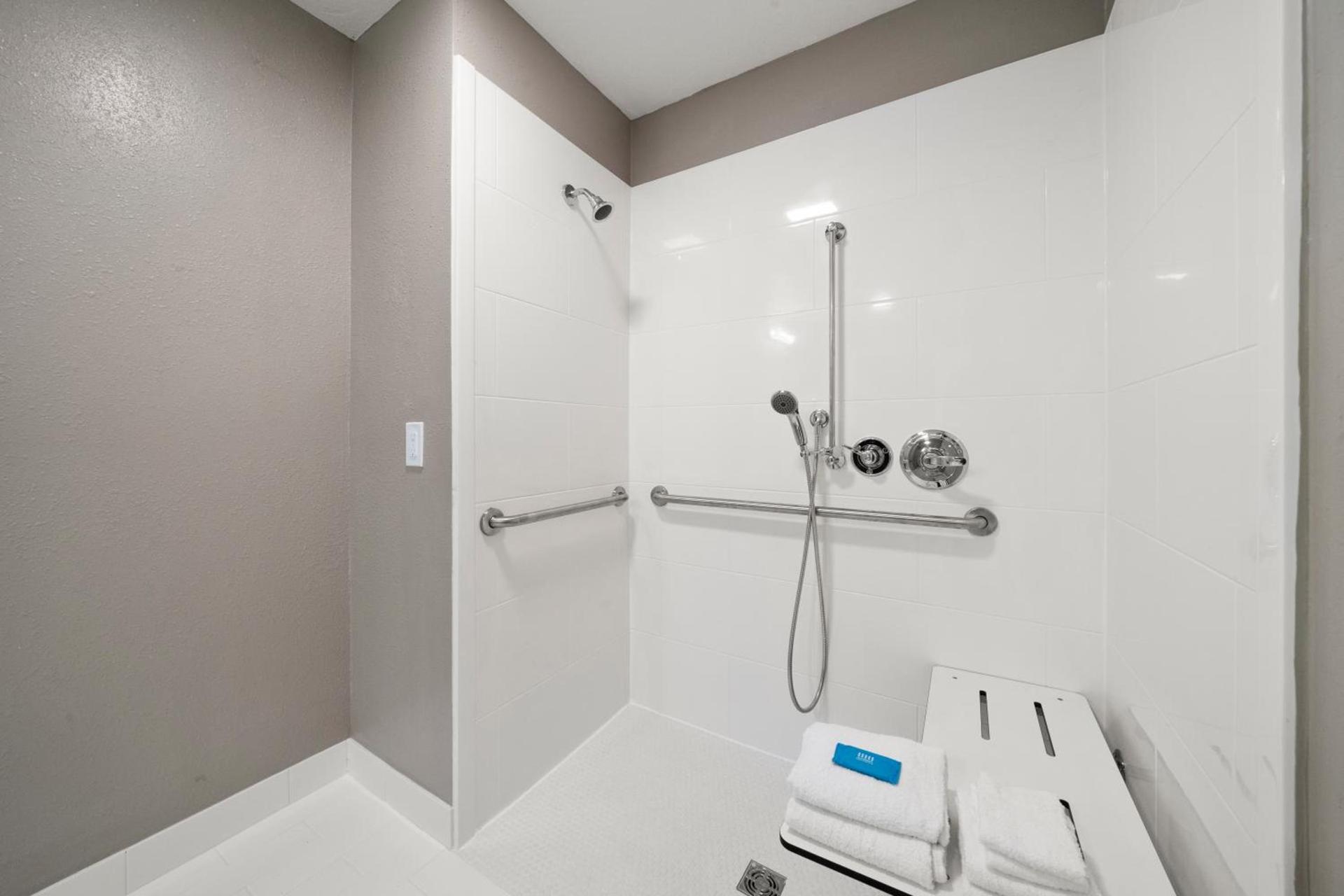 Southern Suites Columbus photo 18