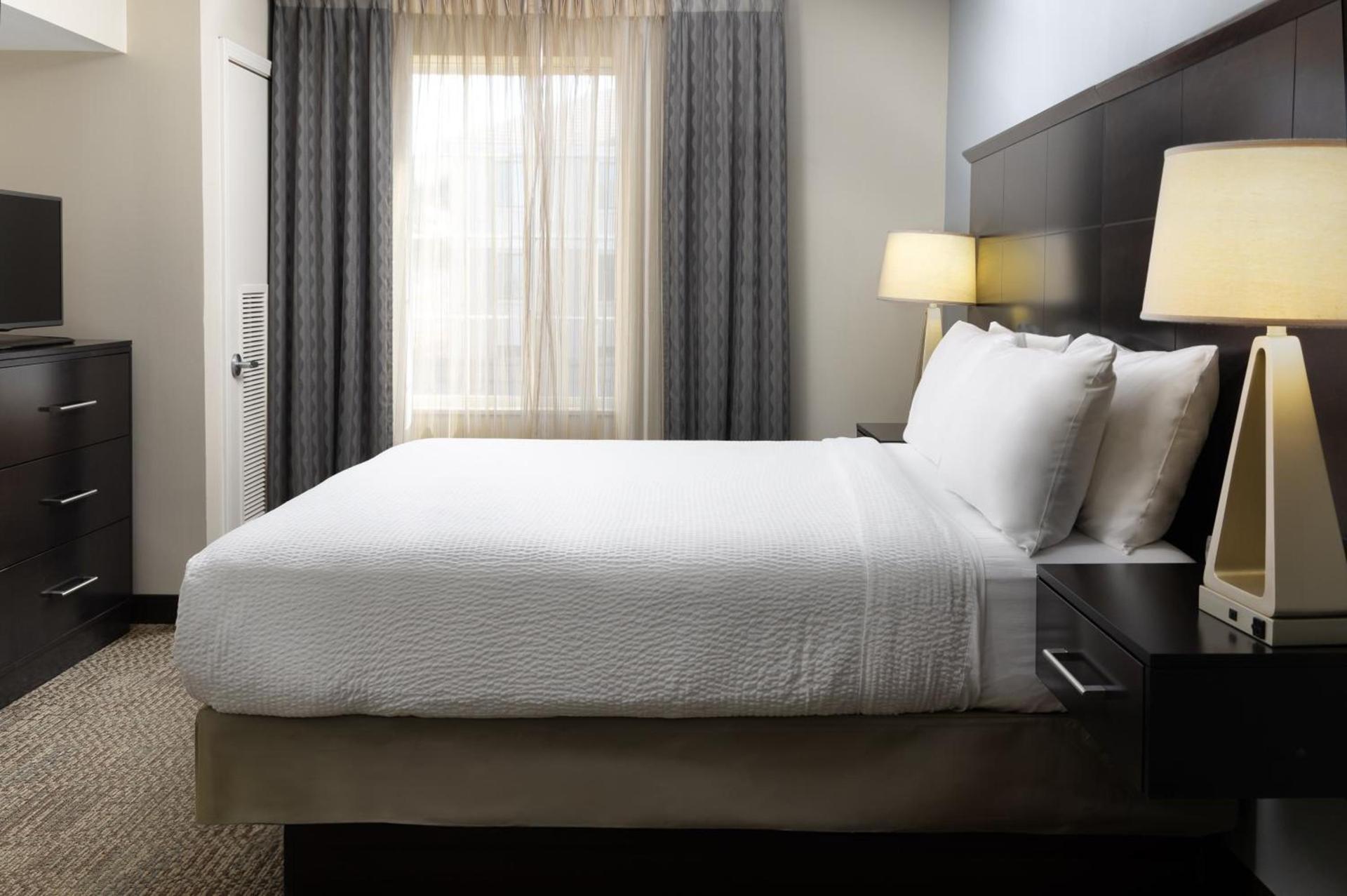 Staybridge Suites Sacramento-Folsom by IHG photo 71
