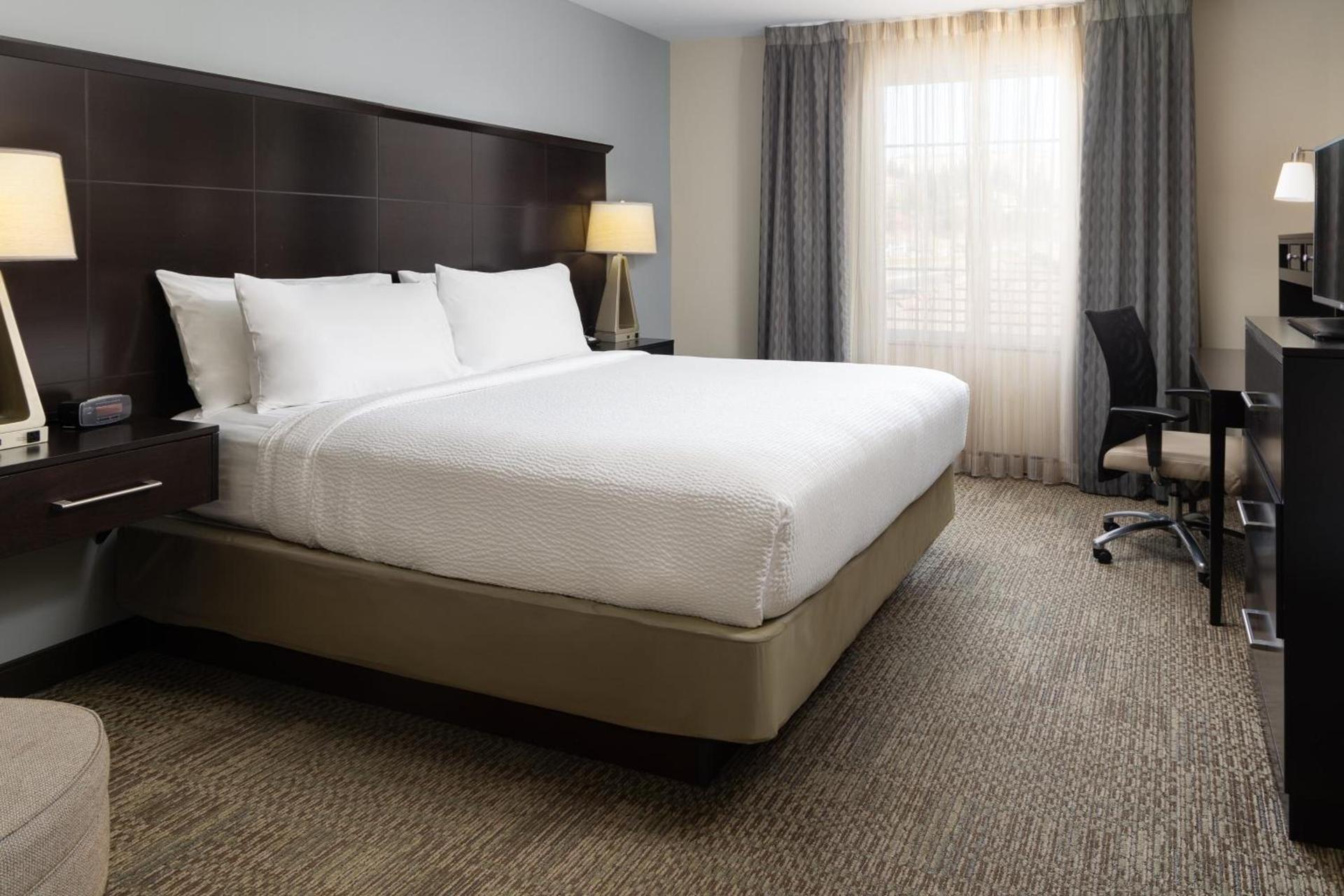 Staybridge Suites Sacramento-Folsom by IHG photo 63