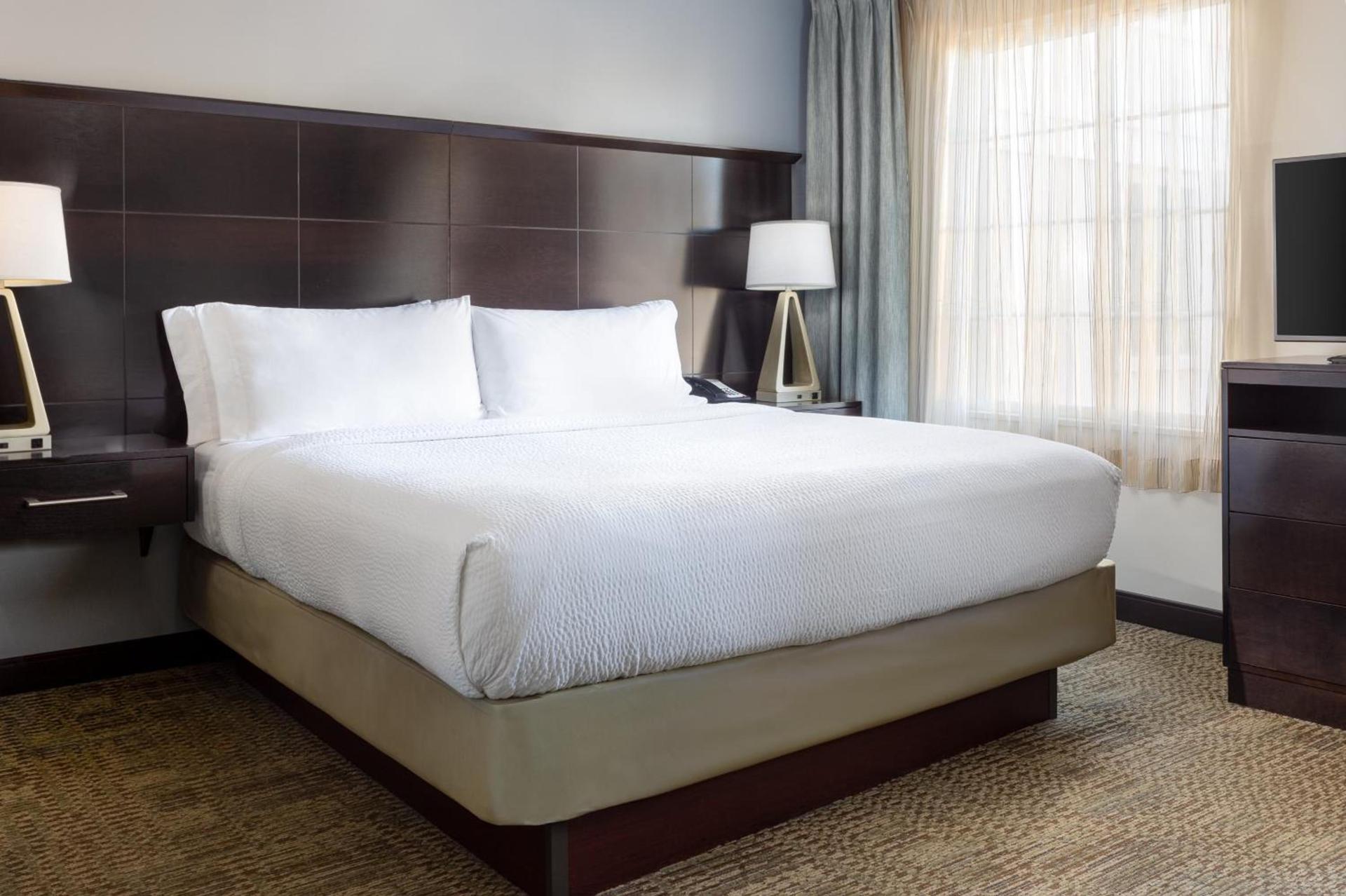 Staybridge Suites Sacramento-Folsom by IHG photo 72