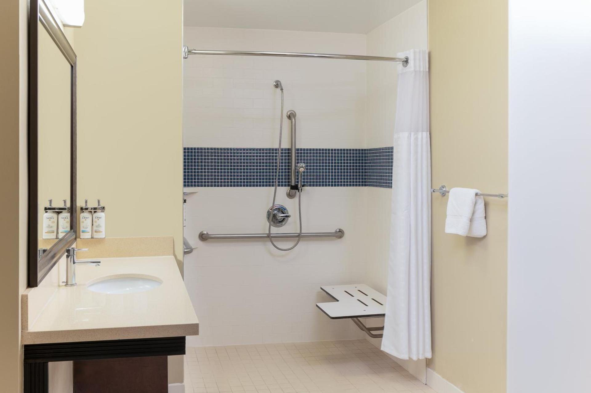 Staybridge Suites Sacramento-Folsom by IHG photo 68