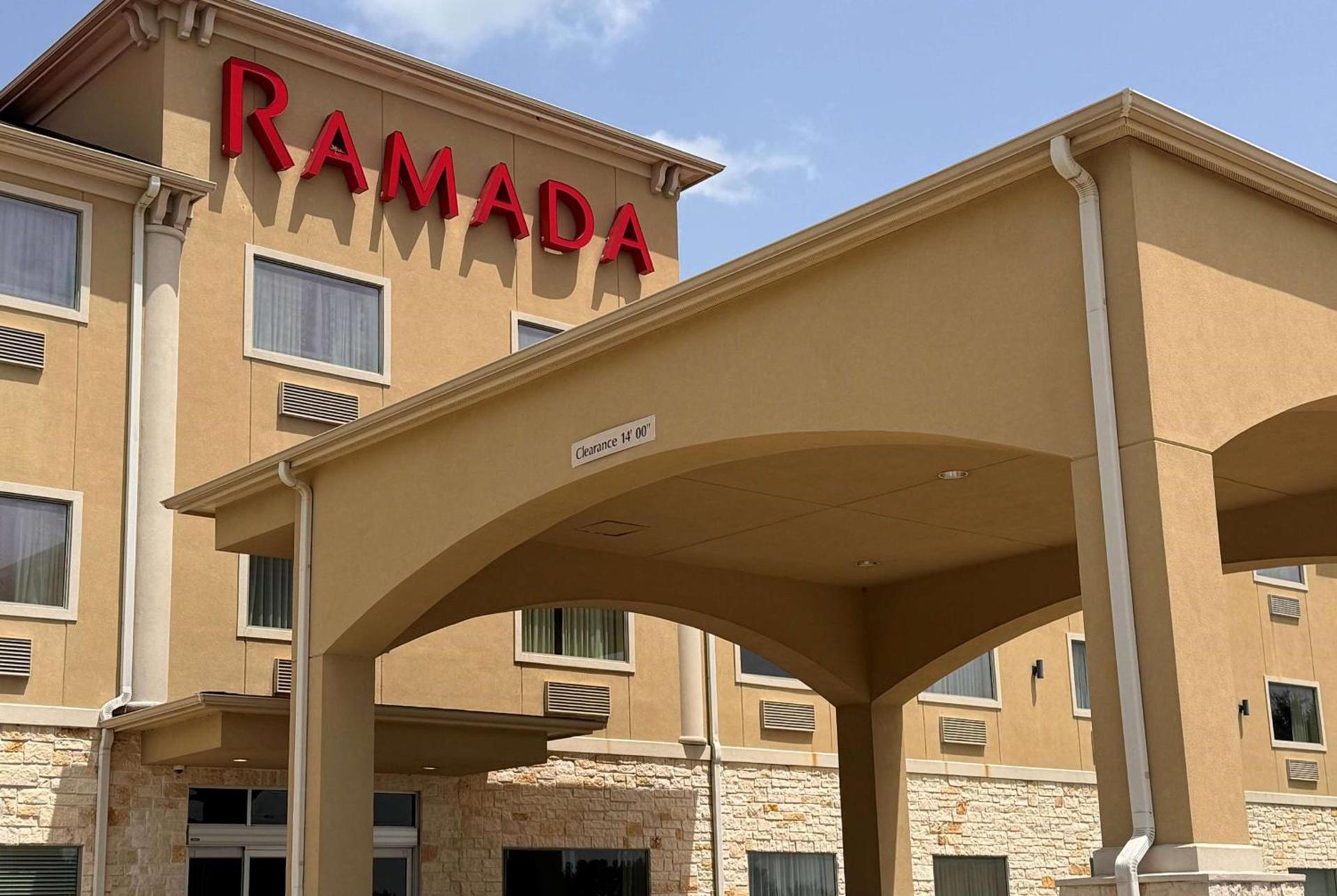 Ramada by Wyndham College Station photo 24