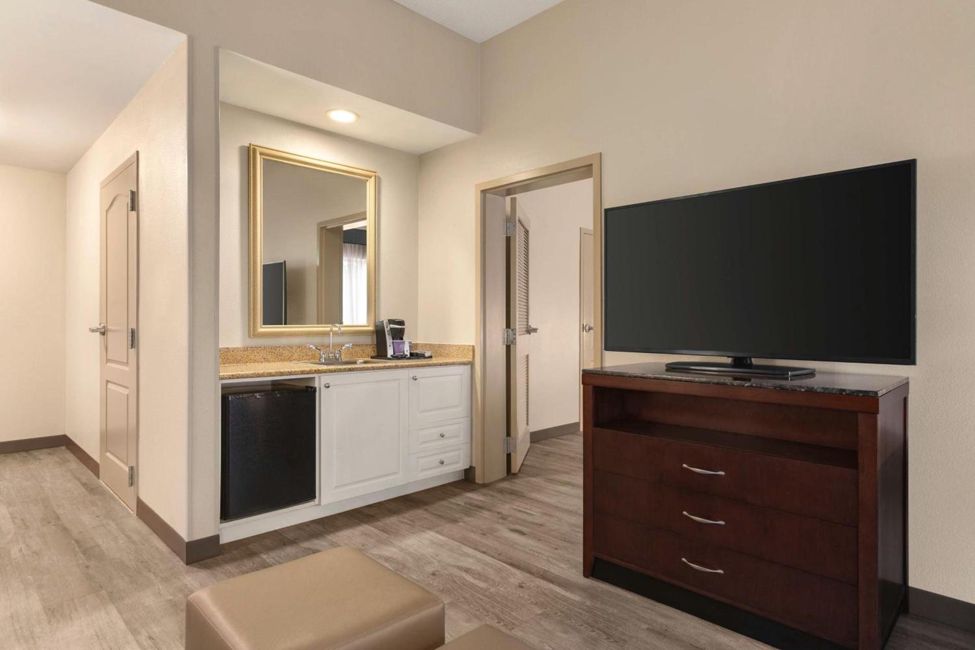 Hilton Garden Inn Fort Myers Airport/FGCU photo 58