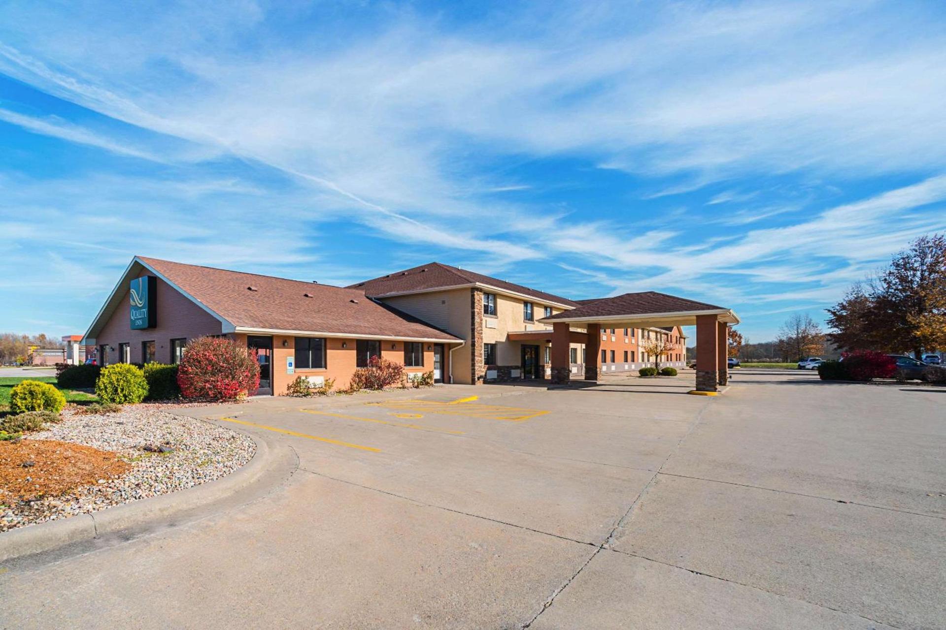 Quality Inn Carbondale University area photo 24