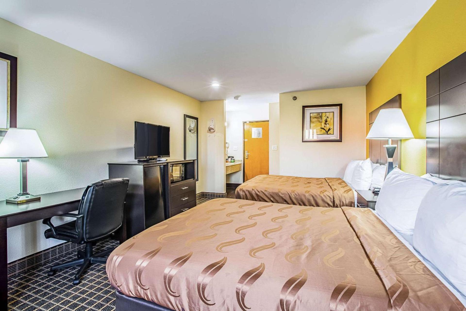 Quality Inn Carbondale University area photo 36