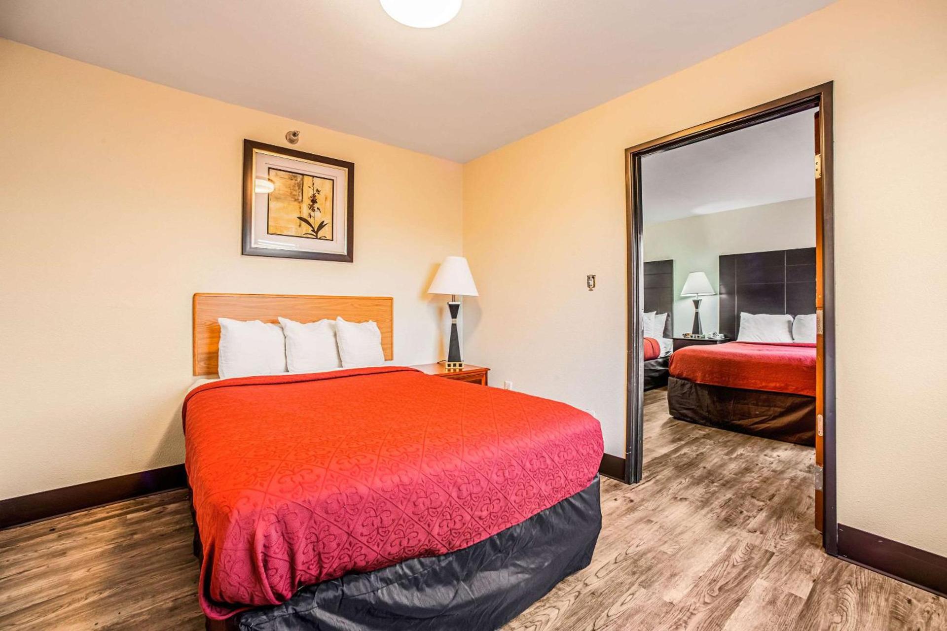Quality Inn Carbondale University area photo 10