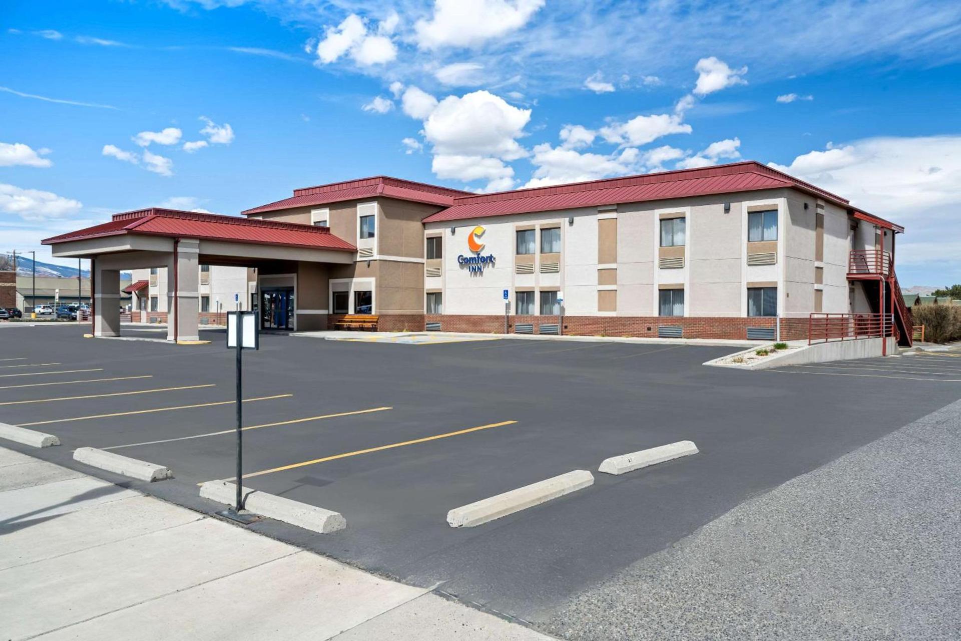 Comfort Inn at Buffalo Bill Village Resort photo 2