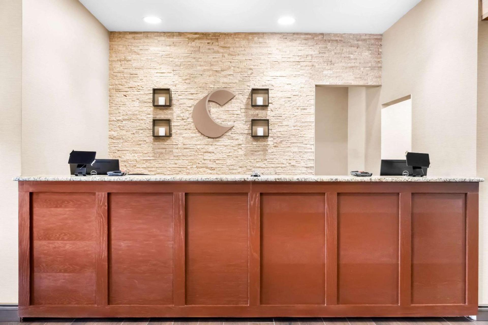 Comfort Inn at Buffalo Bill Village Resort photo 4