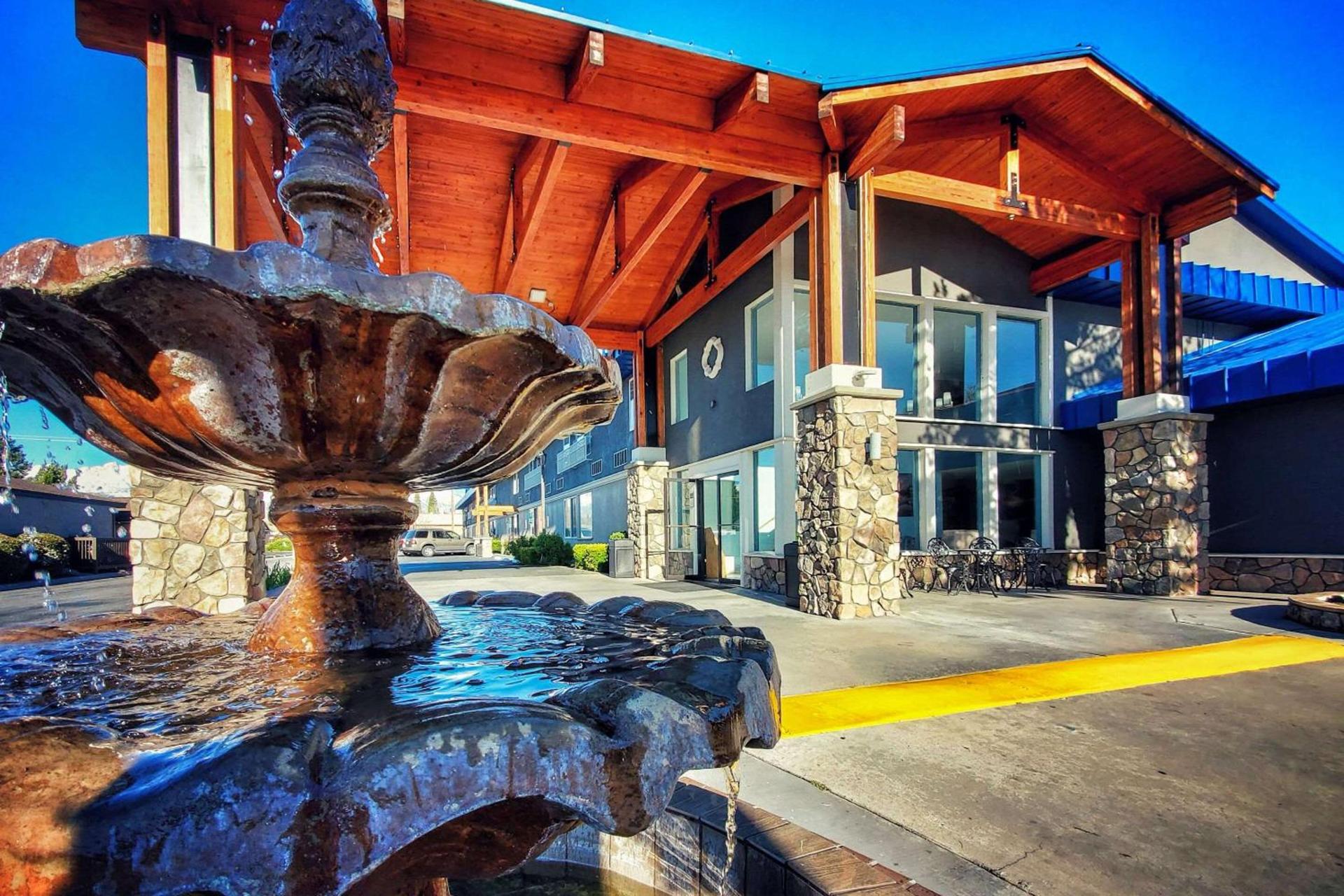 Cielo Hotel Bishop-Mammoth, an Ascend Collection Hotel photo 2