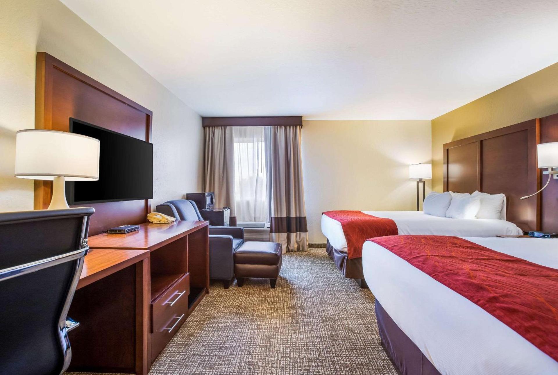 Comfort Inn & Suites Fairborn near Wright Patterson AFB photo 13