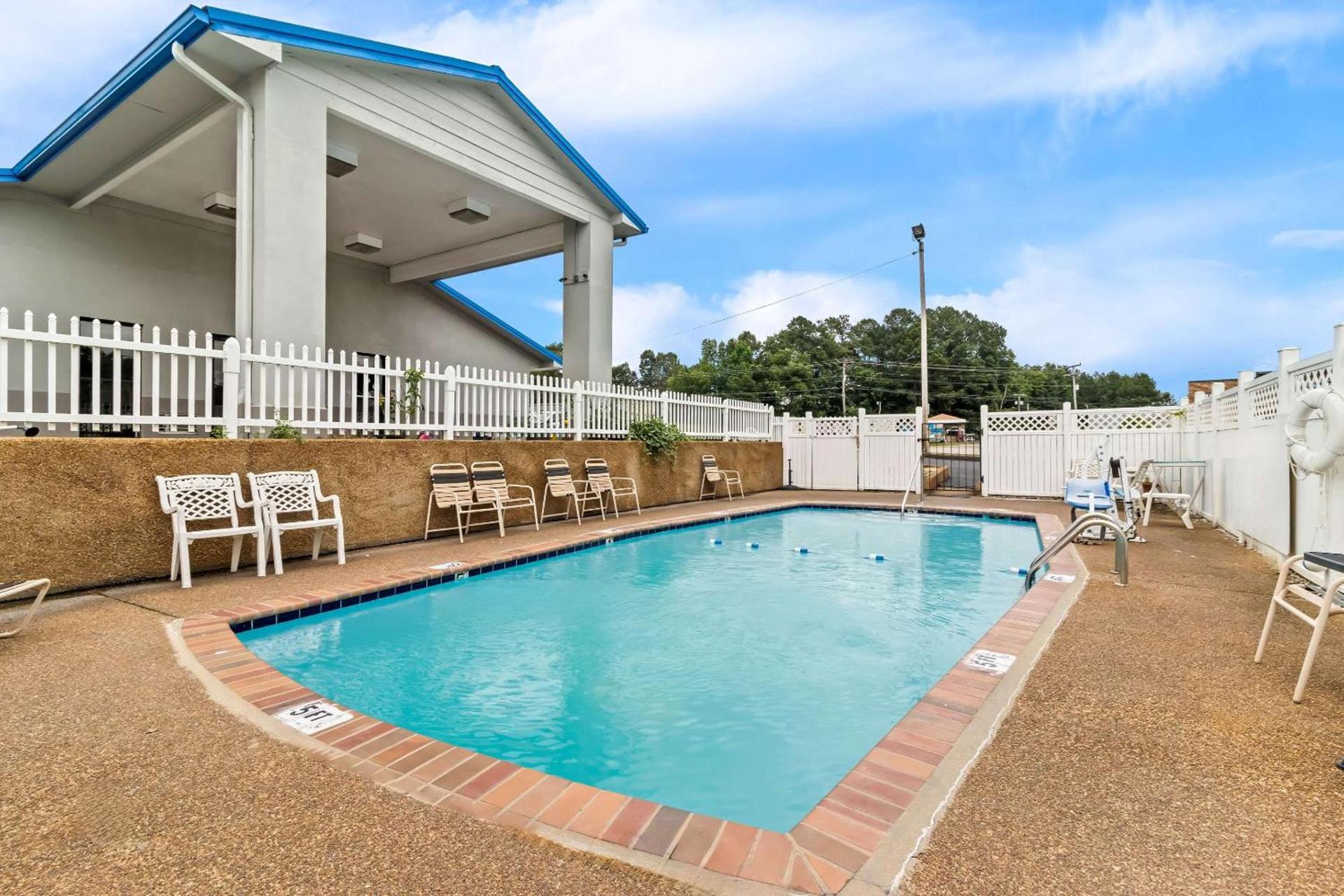 Rodeway Inn Lexington West photo 28